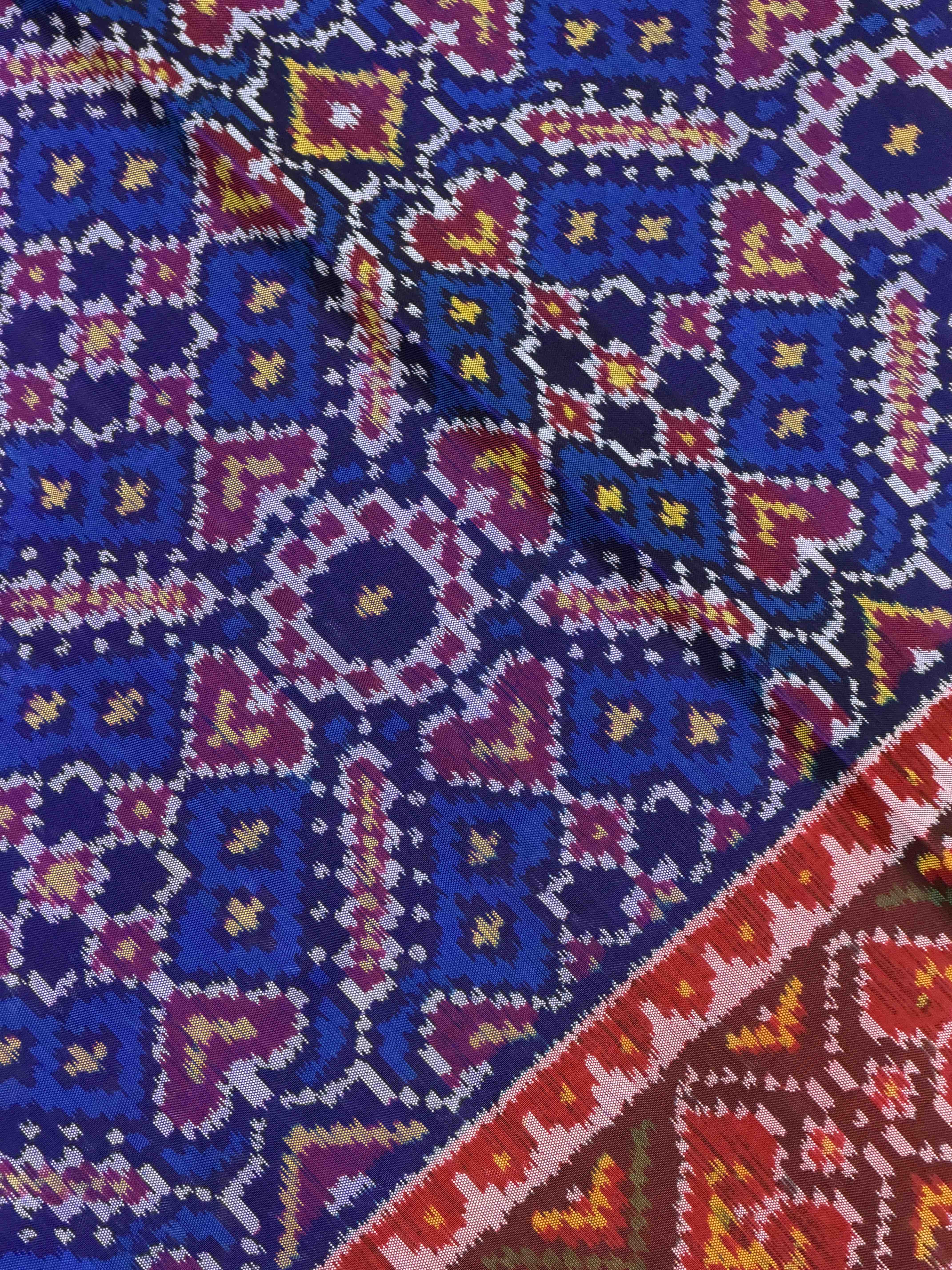 Red & Blue Manekchawk Single ikat Patan Patola