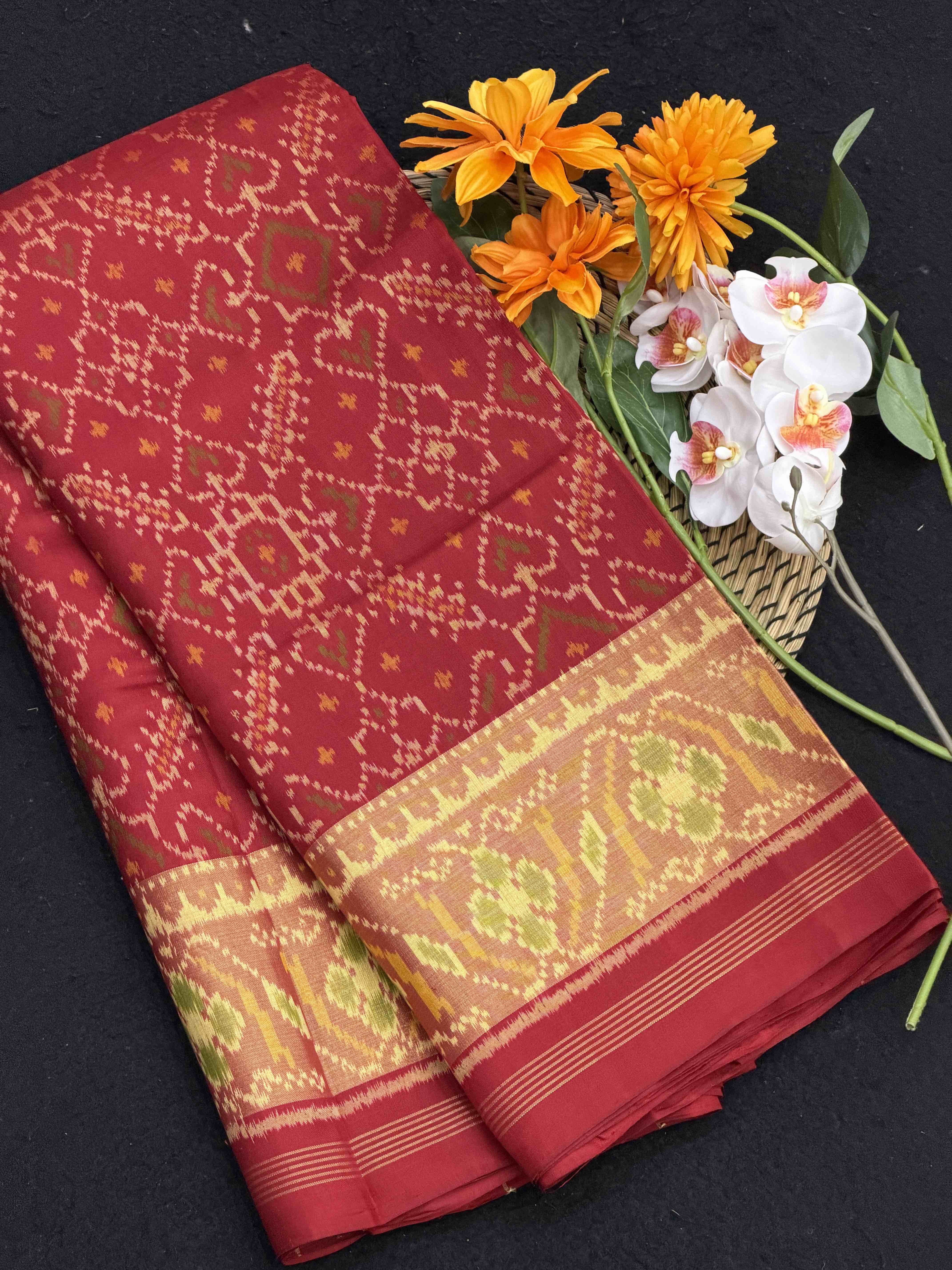 Maroonish red manekchawk Rajkot Patola Saree