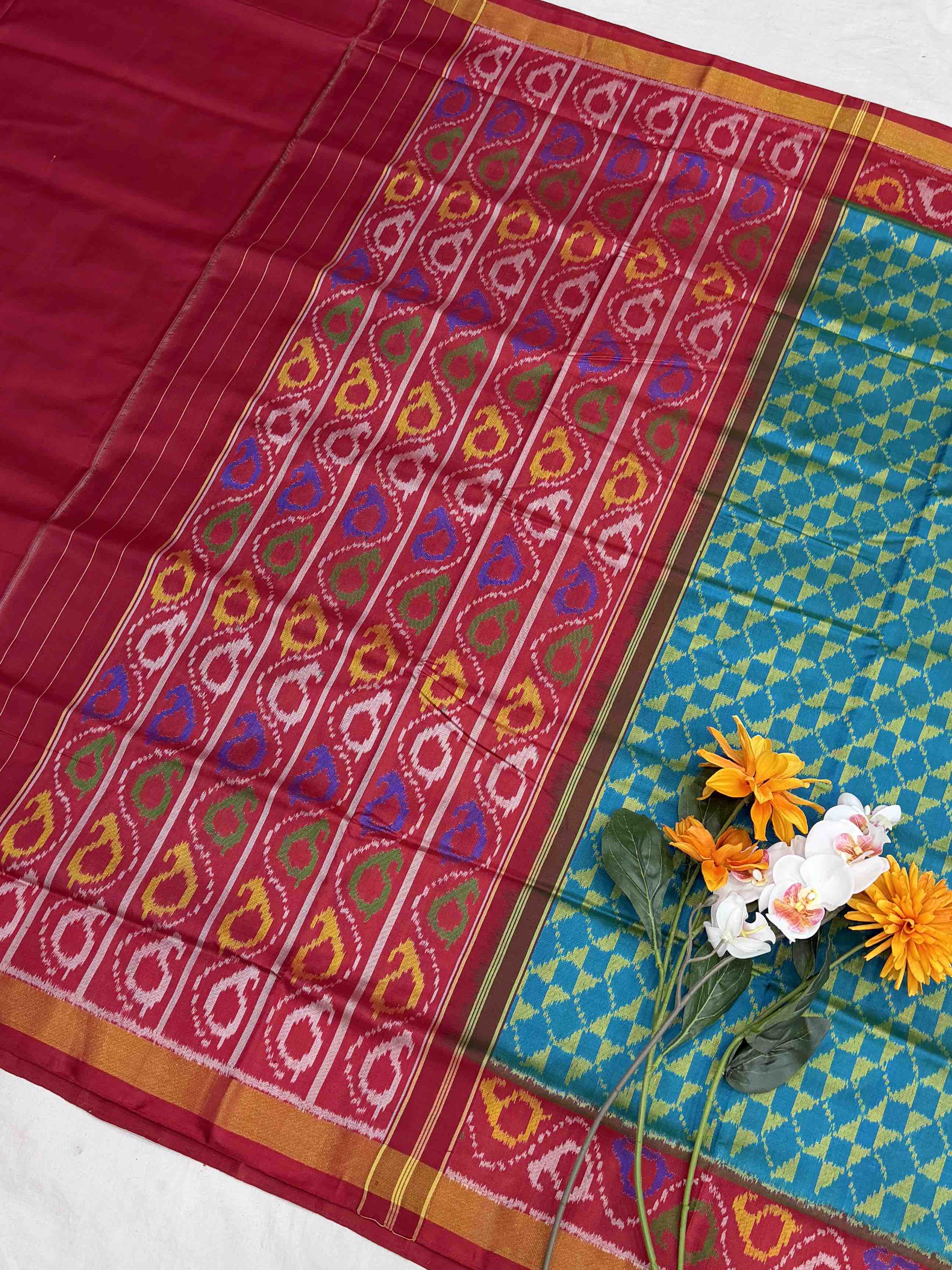 Red & Teal Blue laheriya style fancy Patola