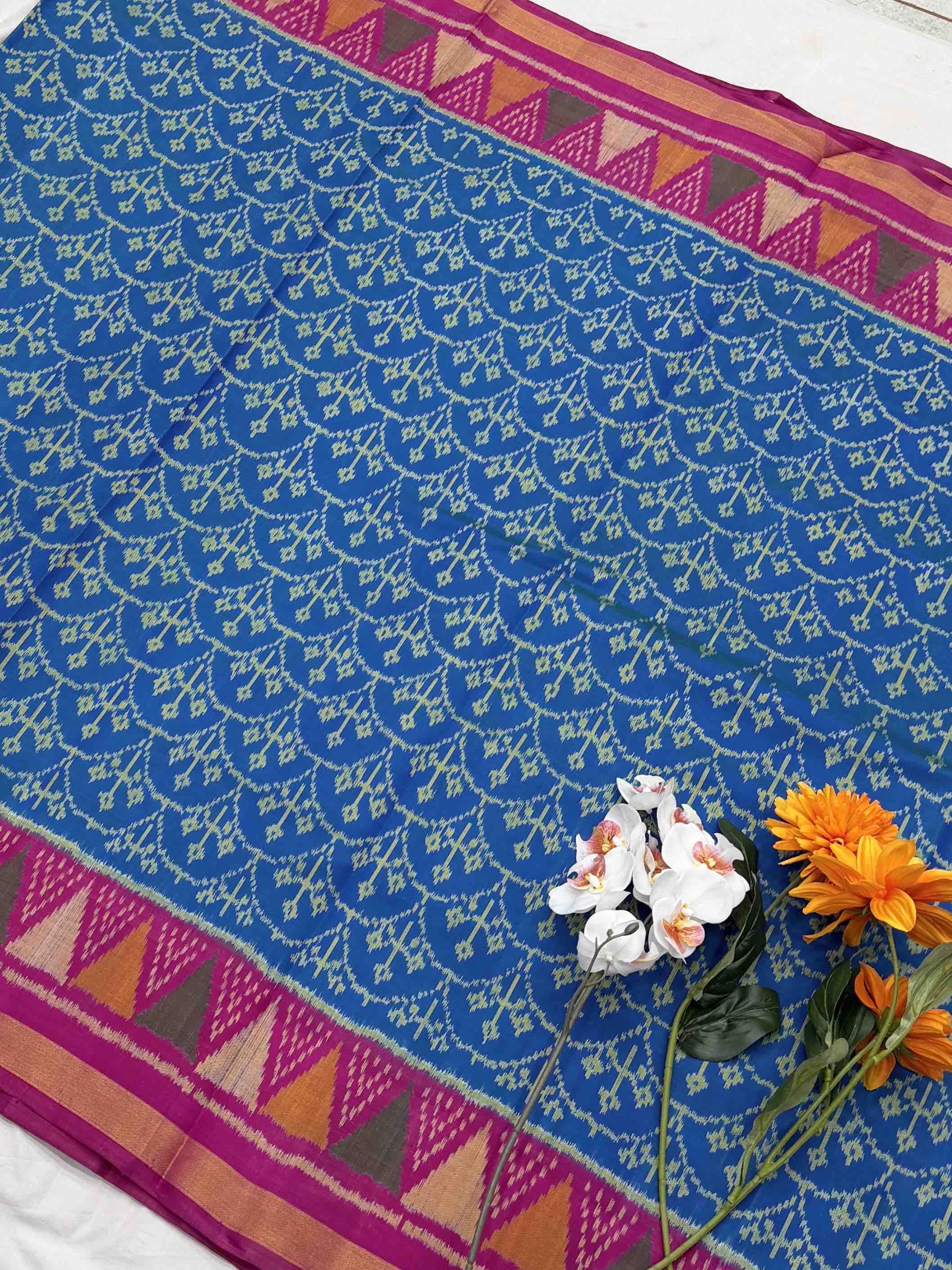 Pink & Peacok blue palm leaf Patola Saree