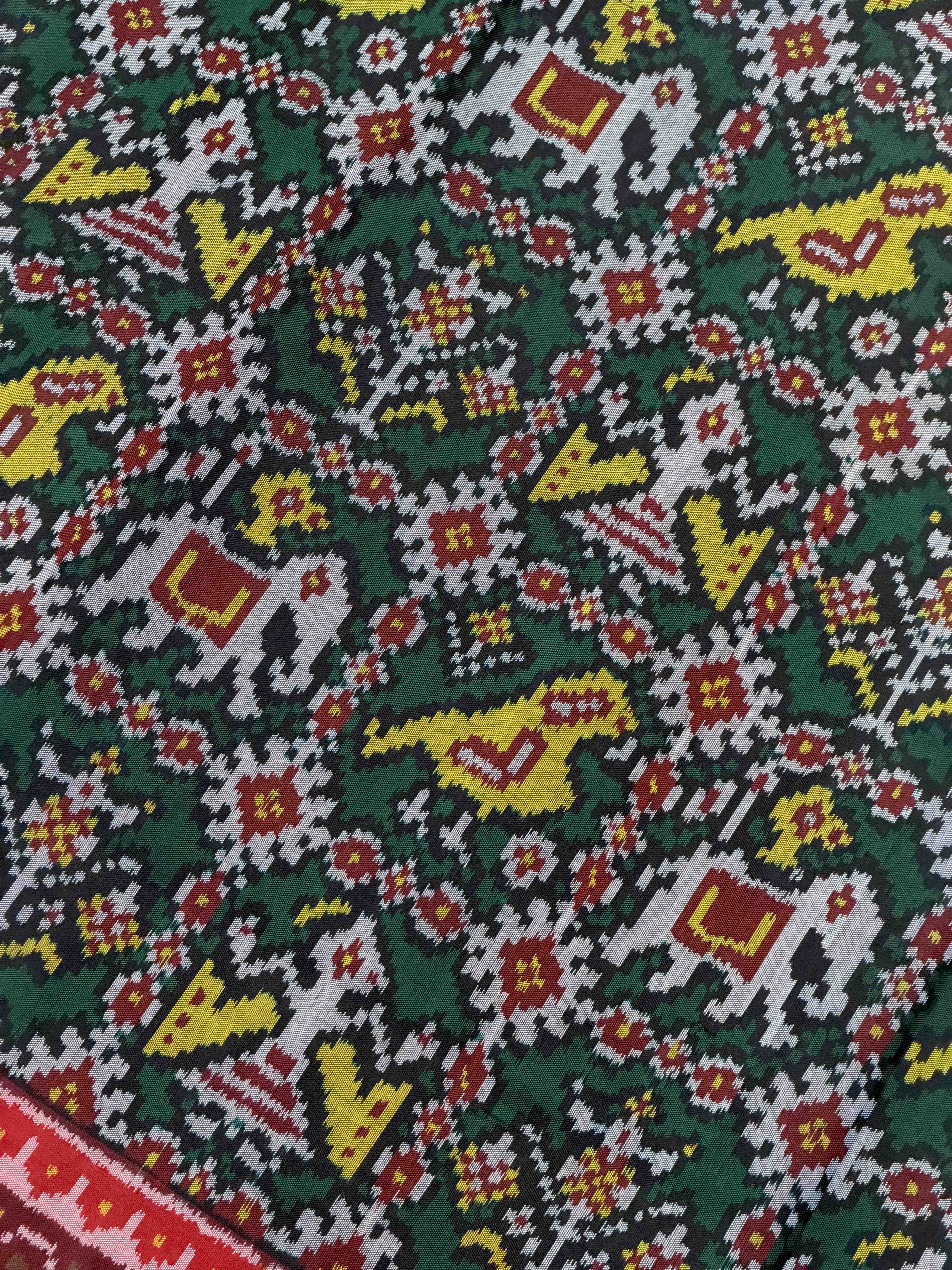 Maroon & dark green Sankli Narikunj Patola Saree