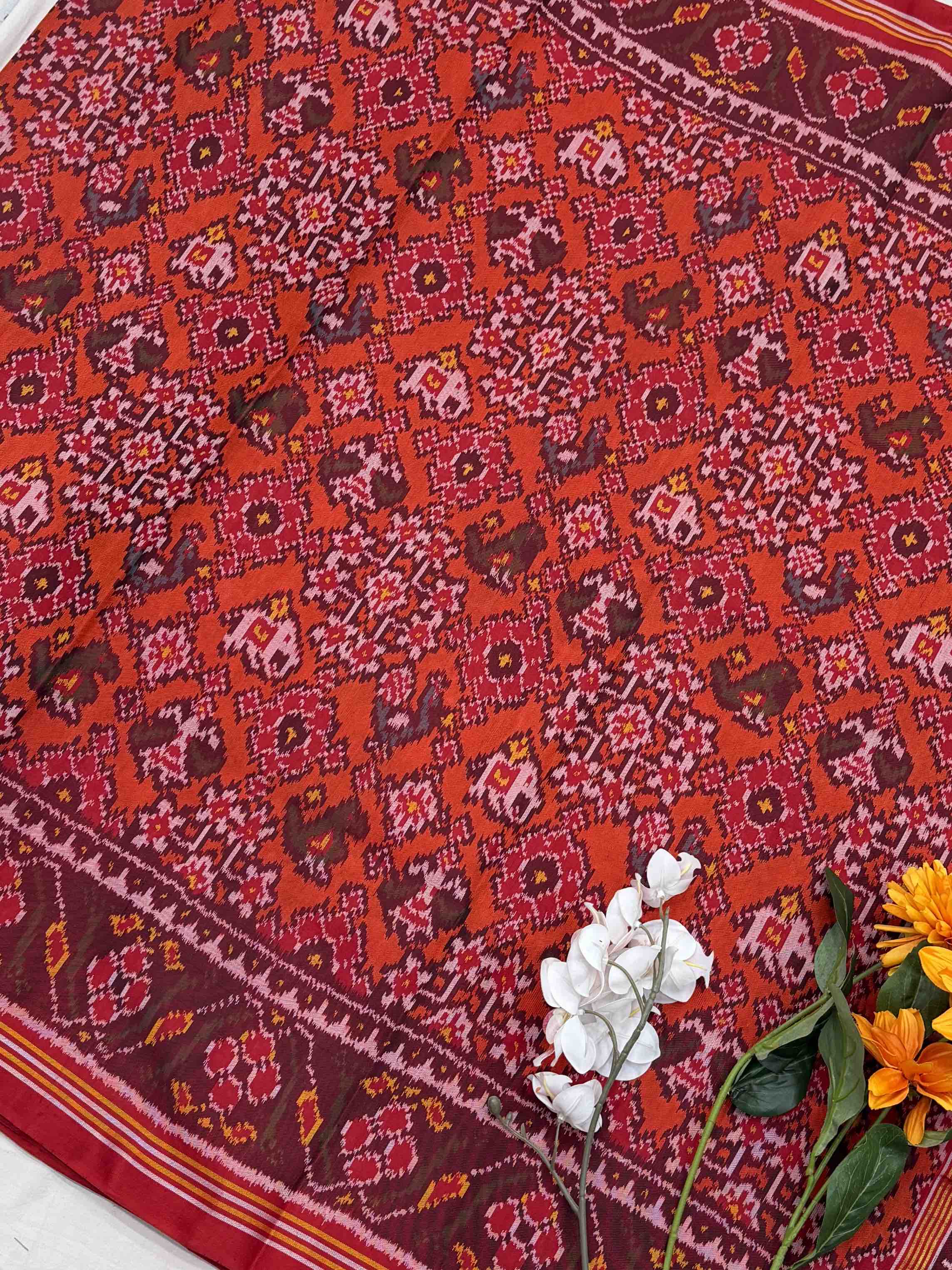 Red & orange narikunj navratan single ikat patola