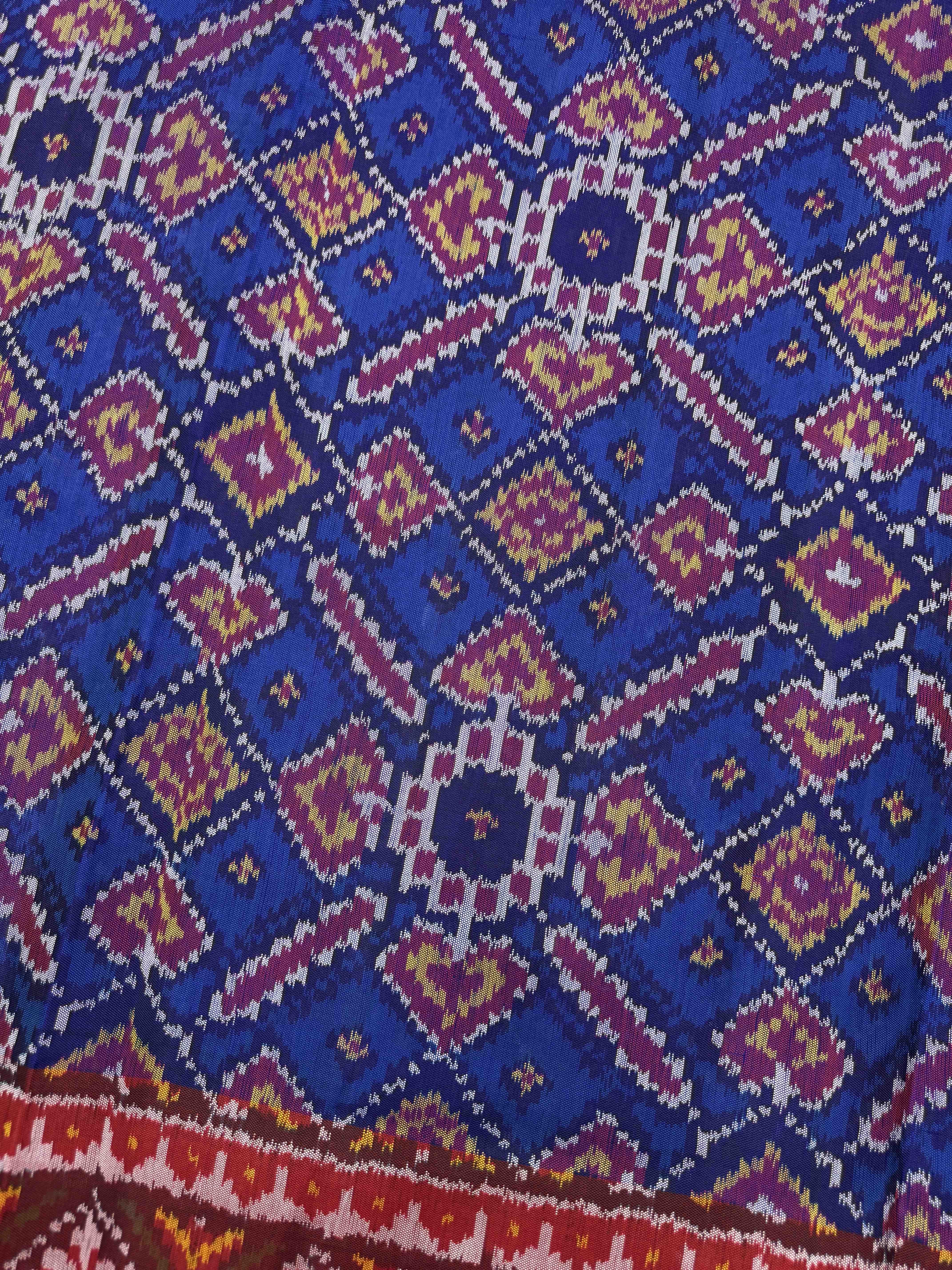 Red & Blue Manekchowk Single Ikat Patan Patola Saree