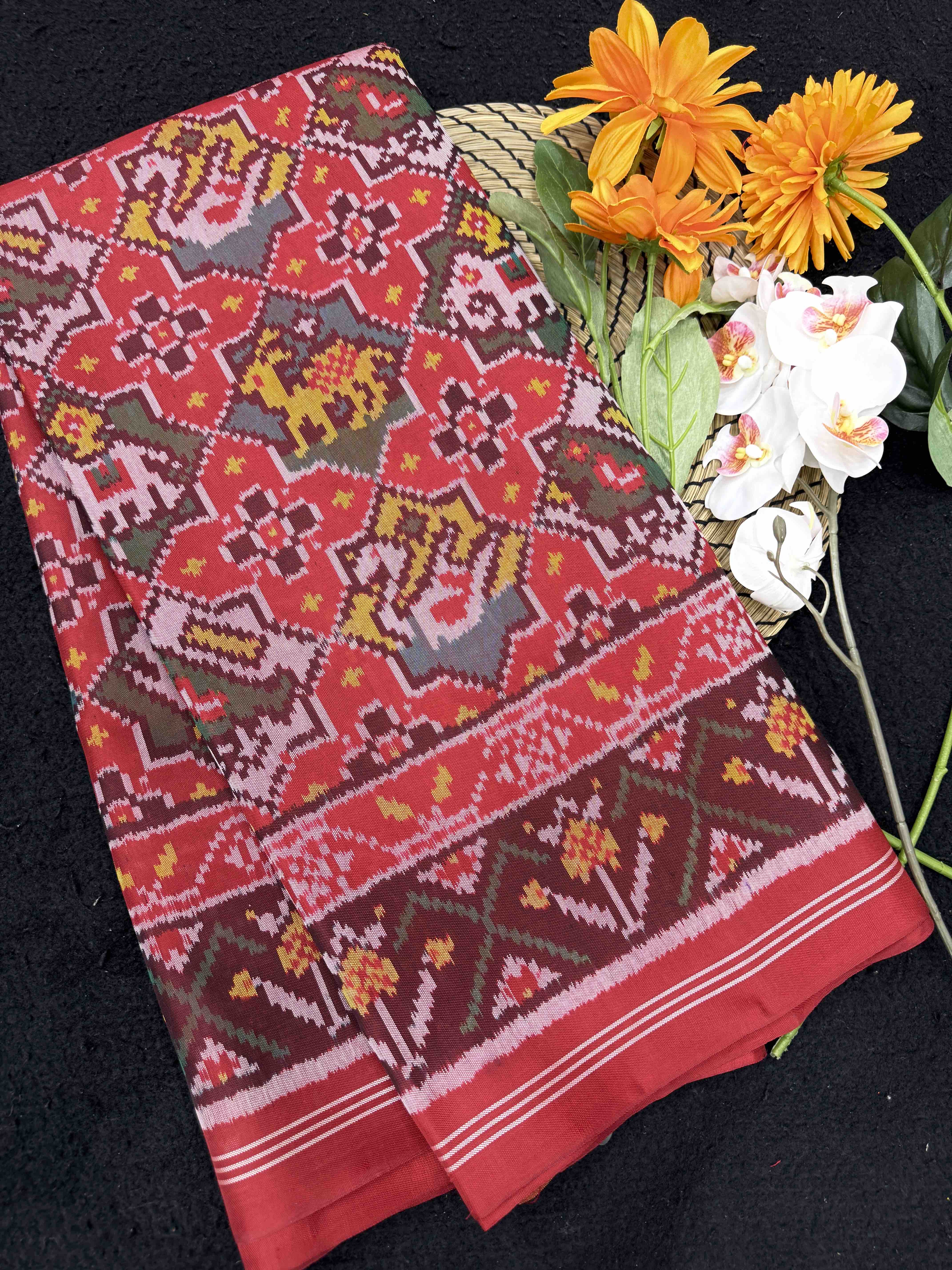 Red Star Narikunj Single Ikat Patan Patola Saree