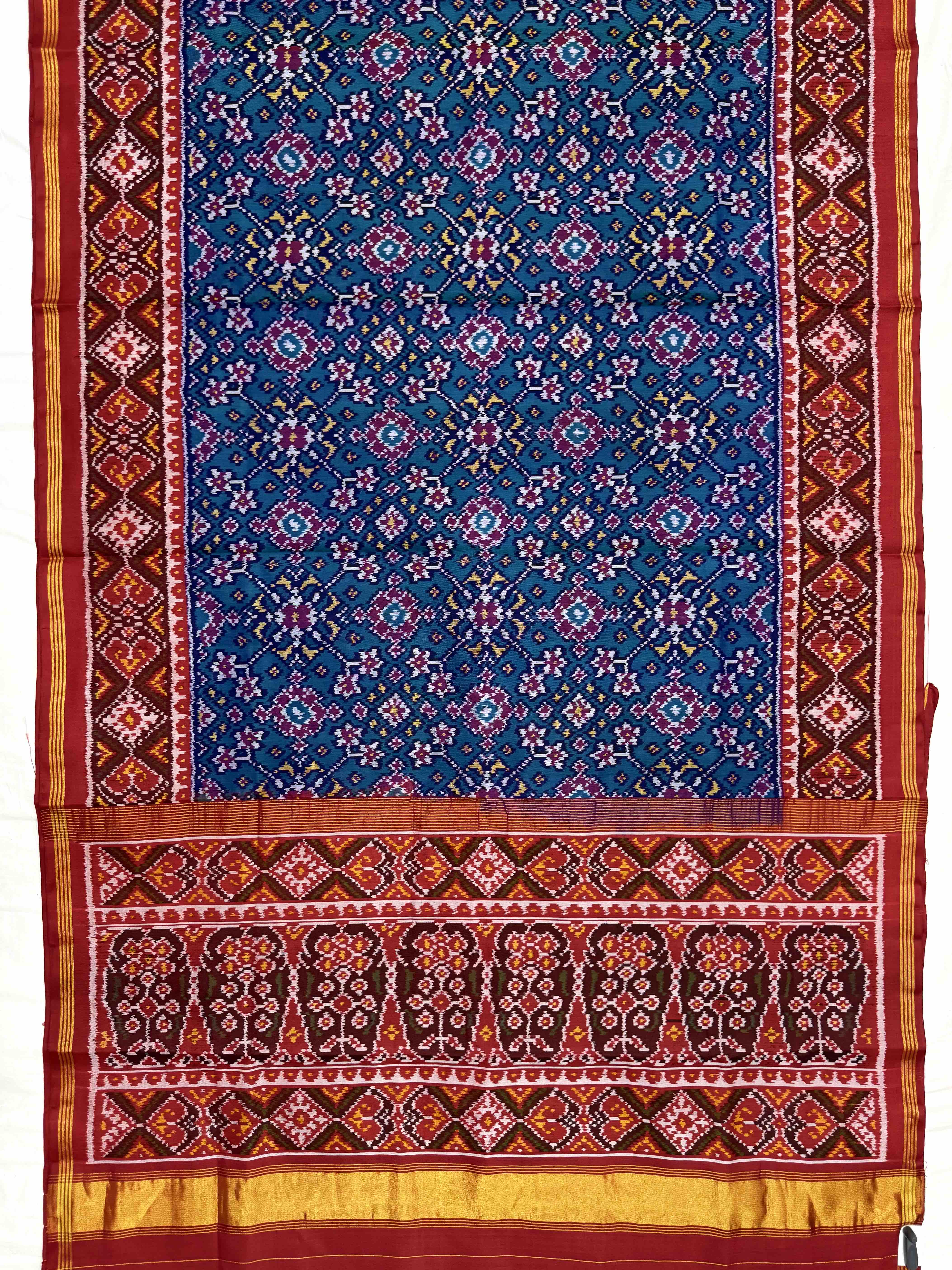 Red & Turquoise Navratan Single Ikat Patan Patola Saree