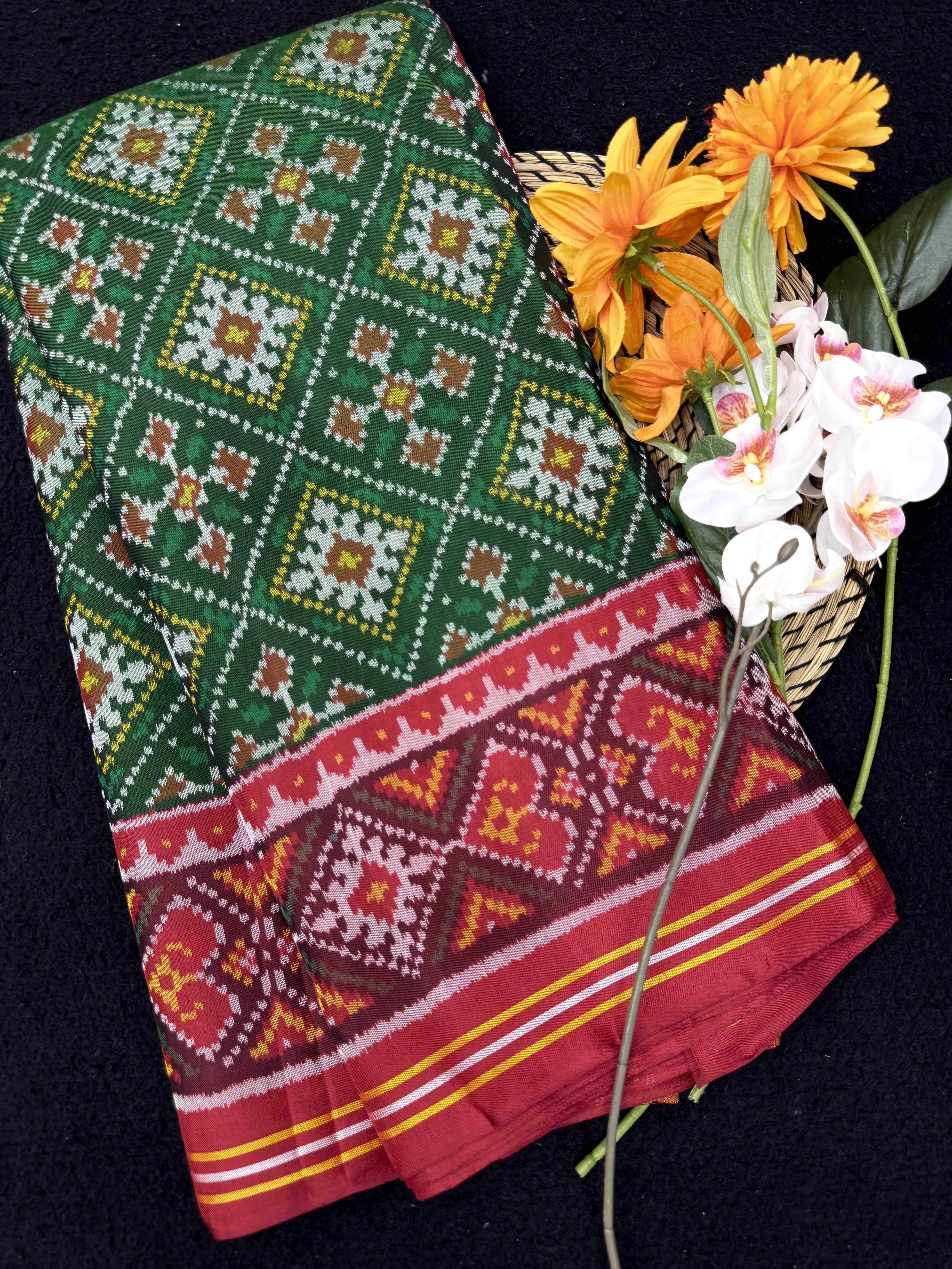 Red & Green Panchand Single Ikat Patan Patola Saree