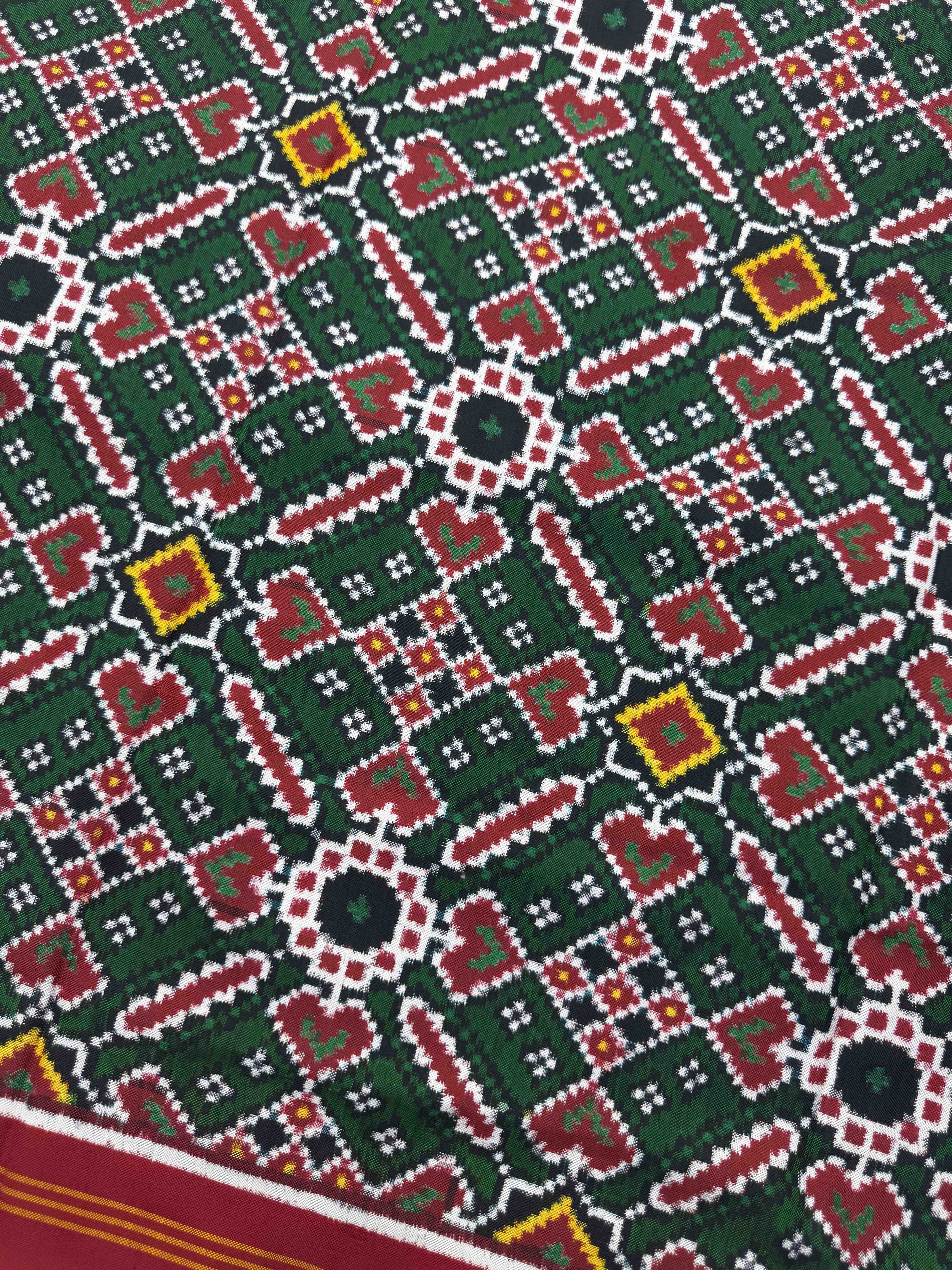 Red & Green Manekchowk Double Ikat Dupatta