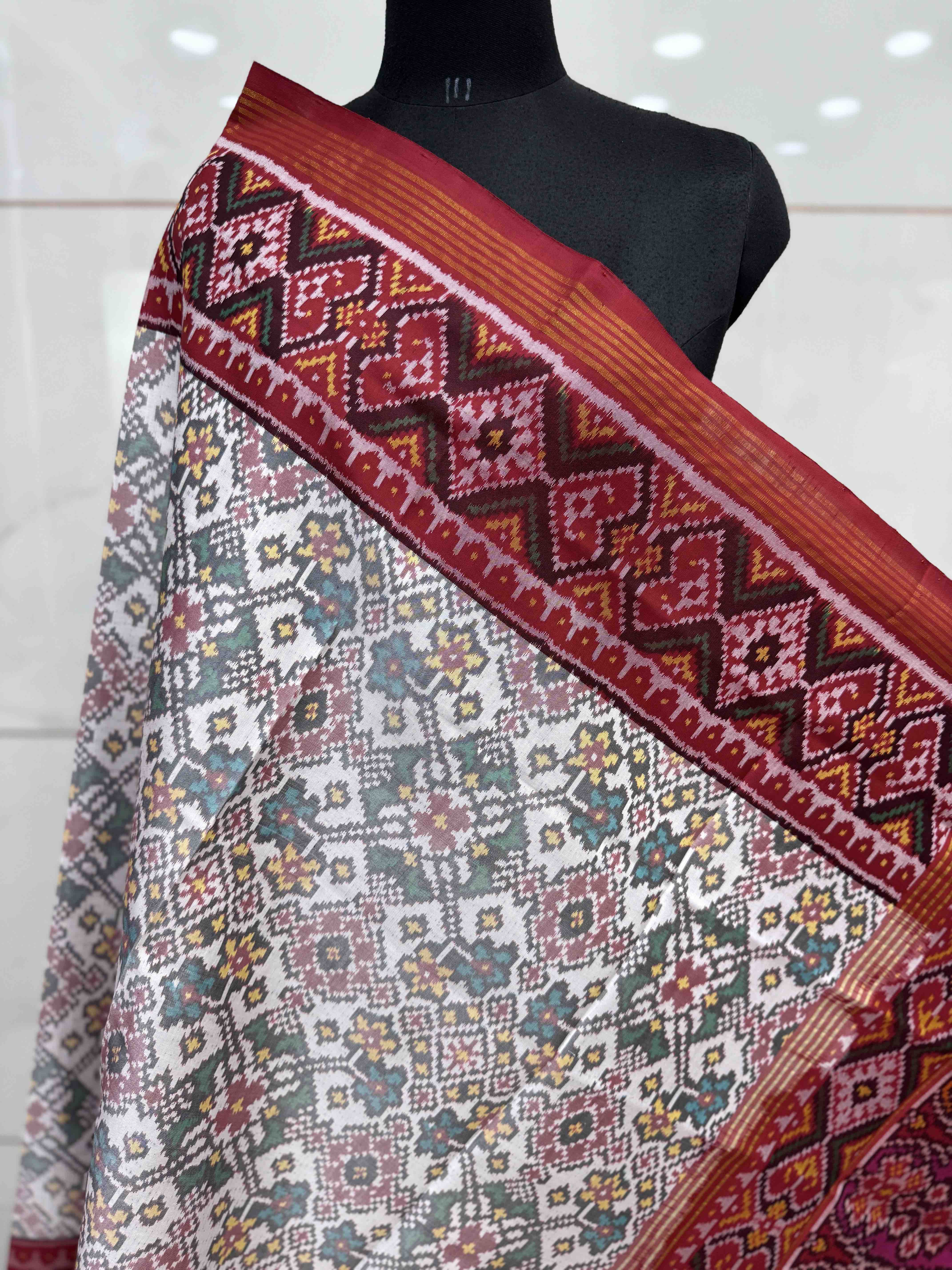 Red & White Navratan Semi Double Ikat Patola Dupatta