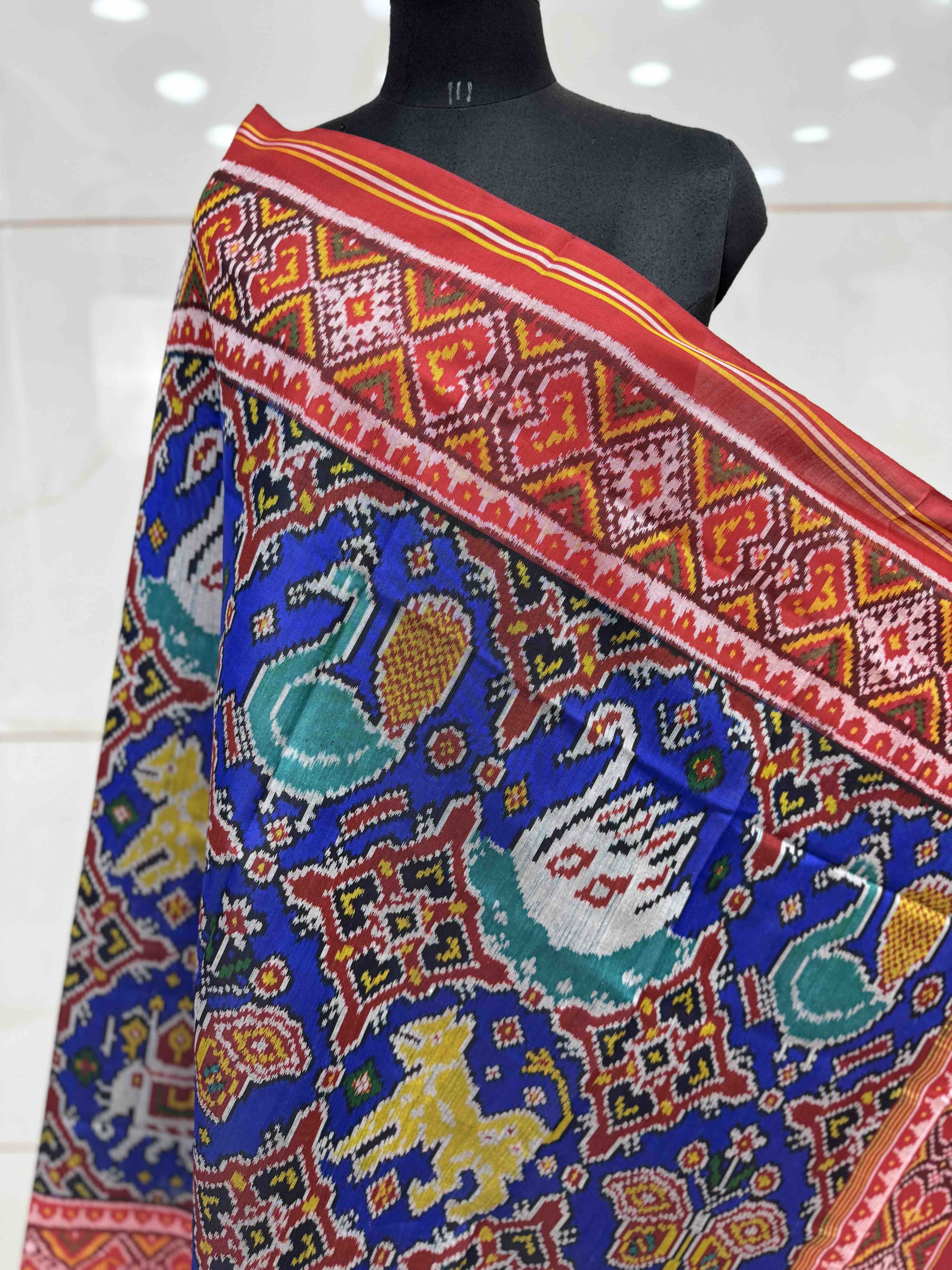 Red & Blue Big Figure Chhabdi Semi Double Ikat Patola Dupatta