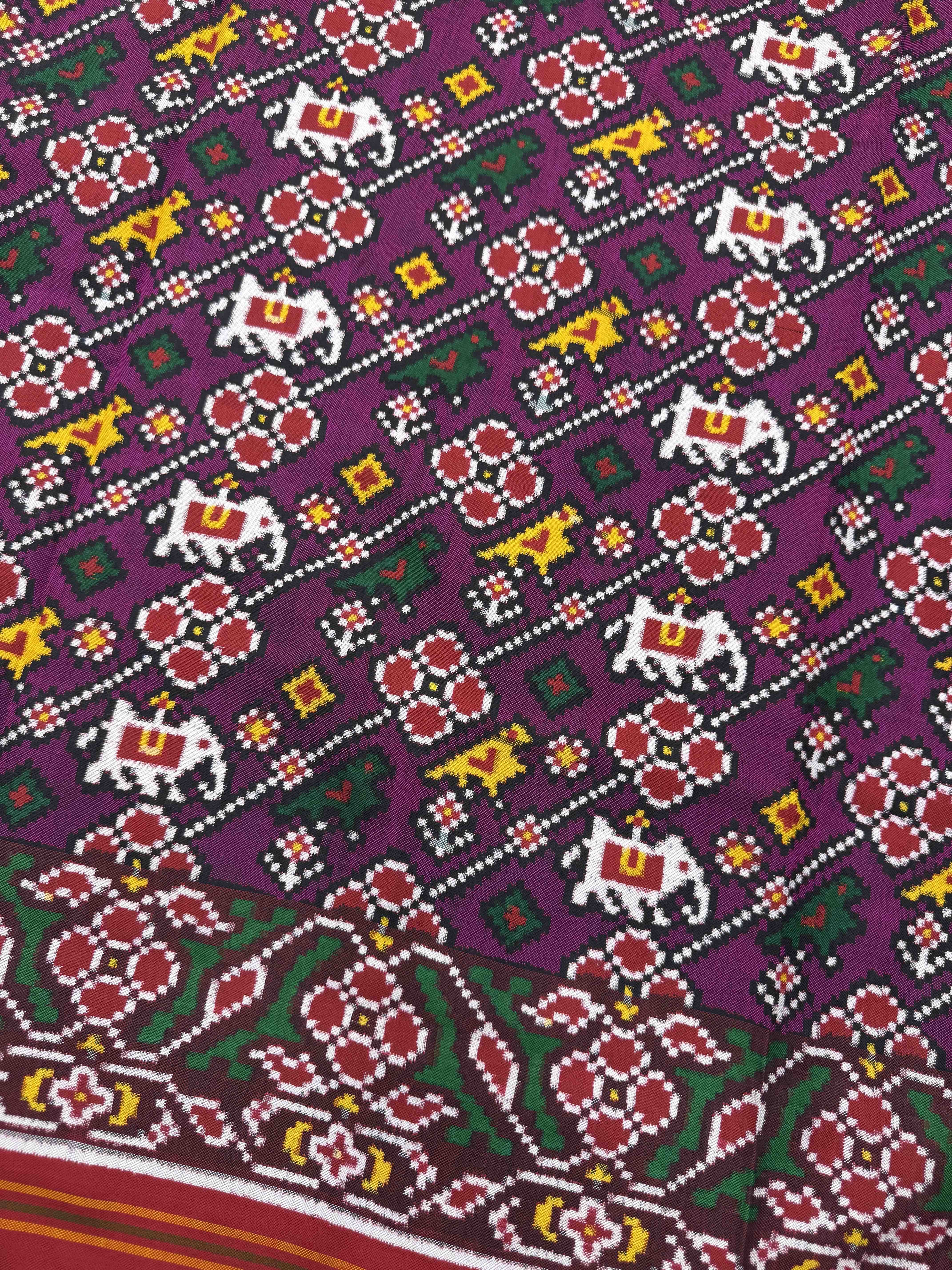 Red & Magenta Small Narikunj Leheriya Double Ikat Patan Patola Saree