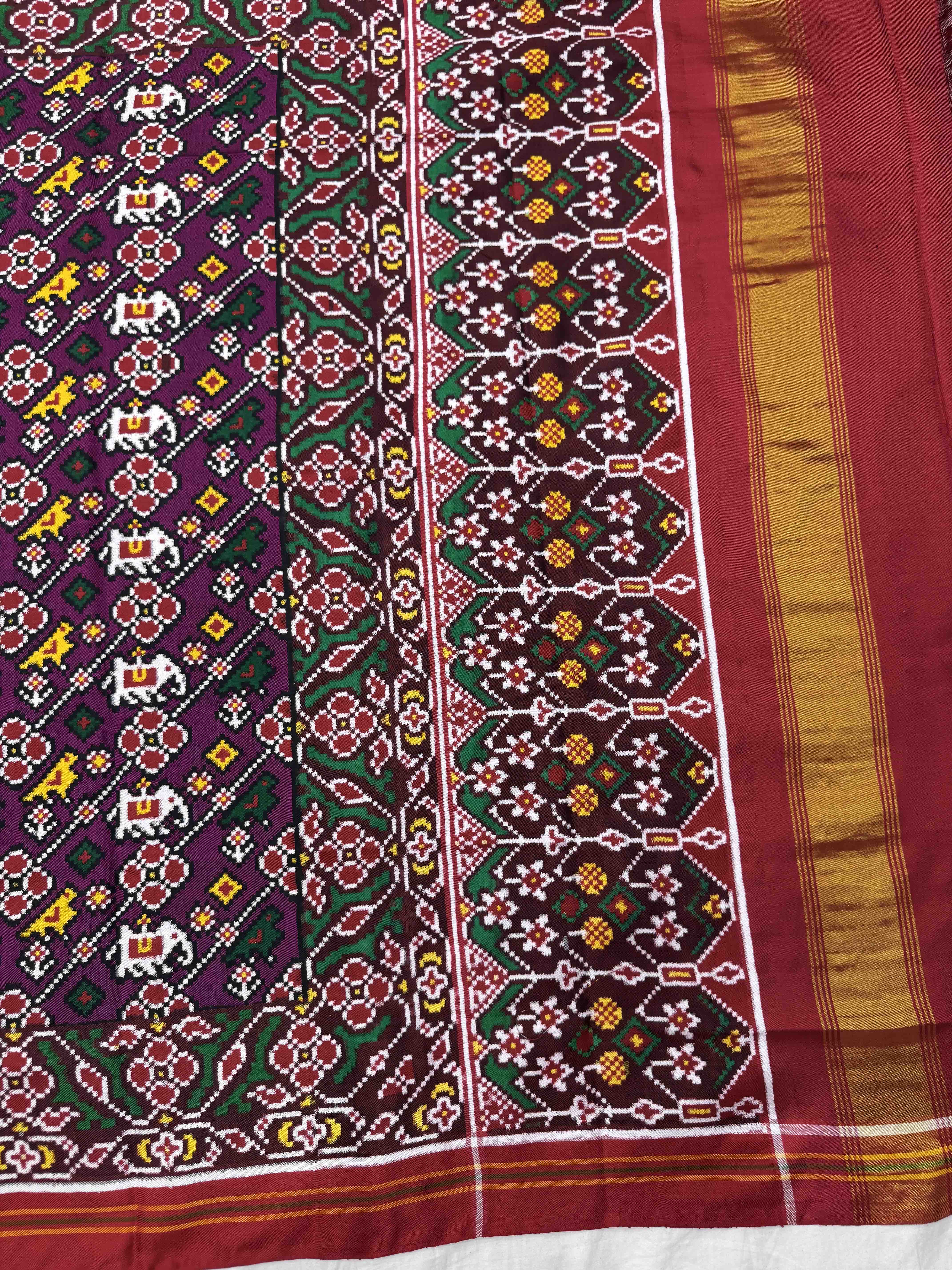 Red & Magenta Small Narikunj Leheriya Double Ikat Patan Patola Saree