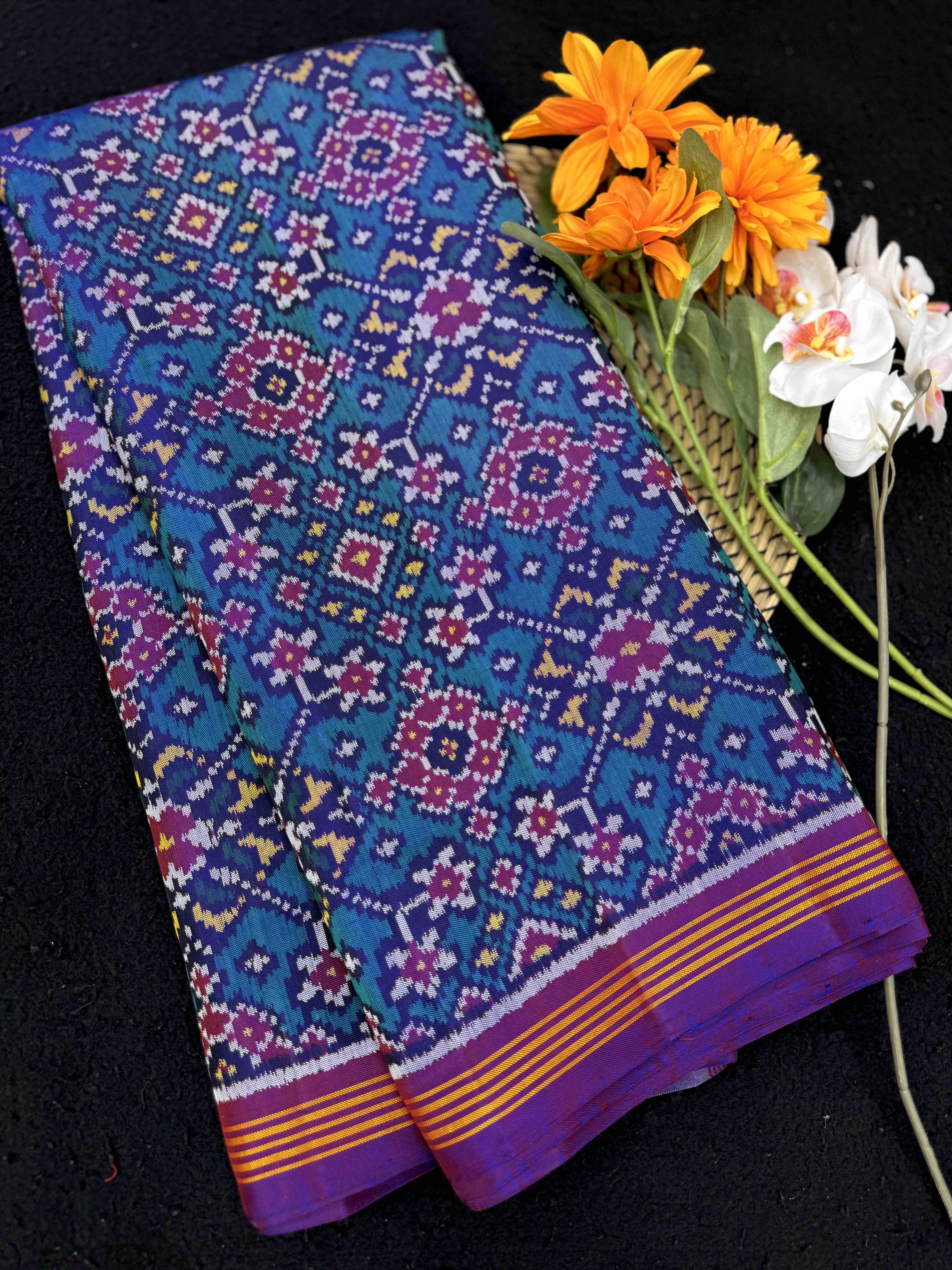 Purple & Turquoise Navratan Single Ikat Patan Patola Saree