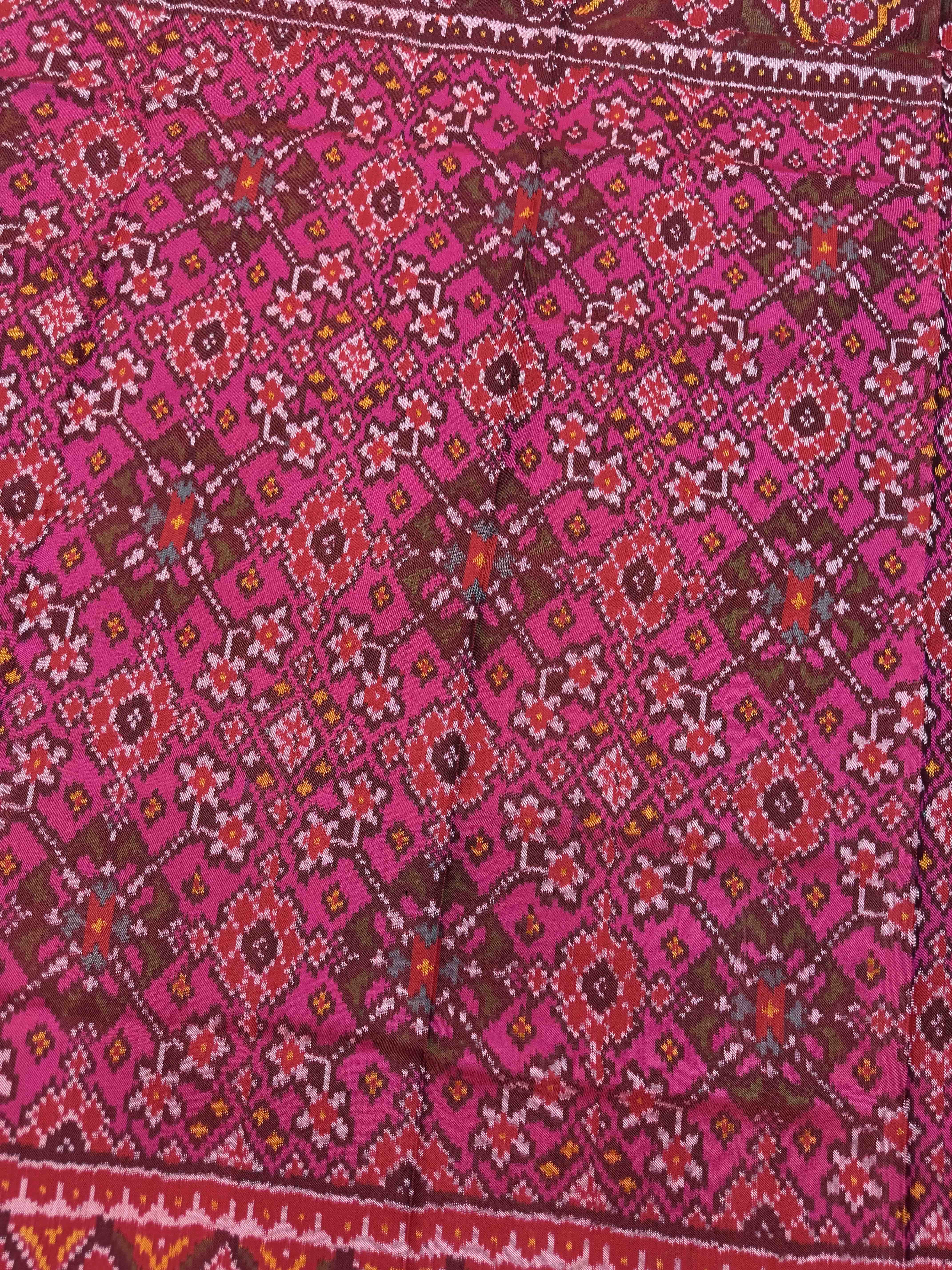 Red & Pink Navratan Semi Double Ikat Patola Dupatta