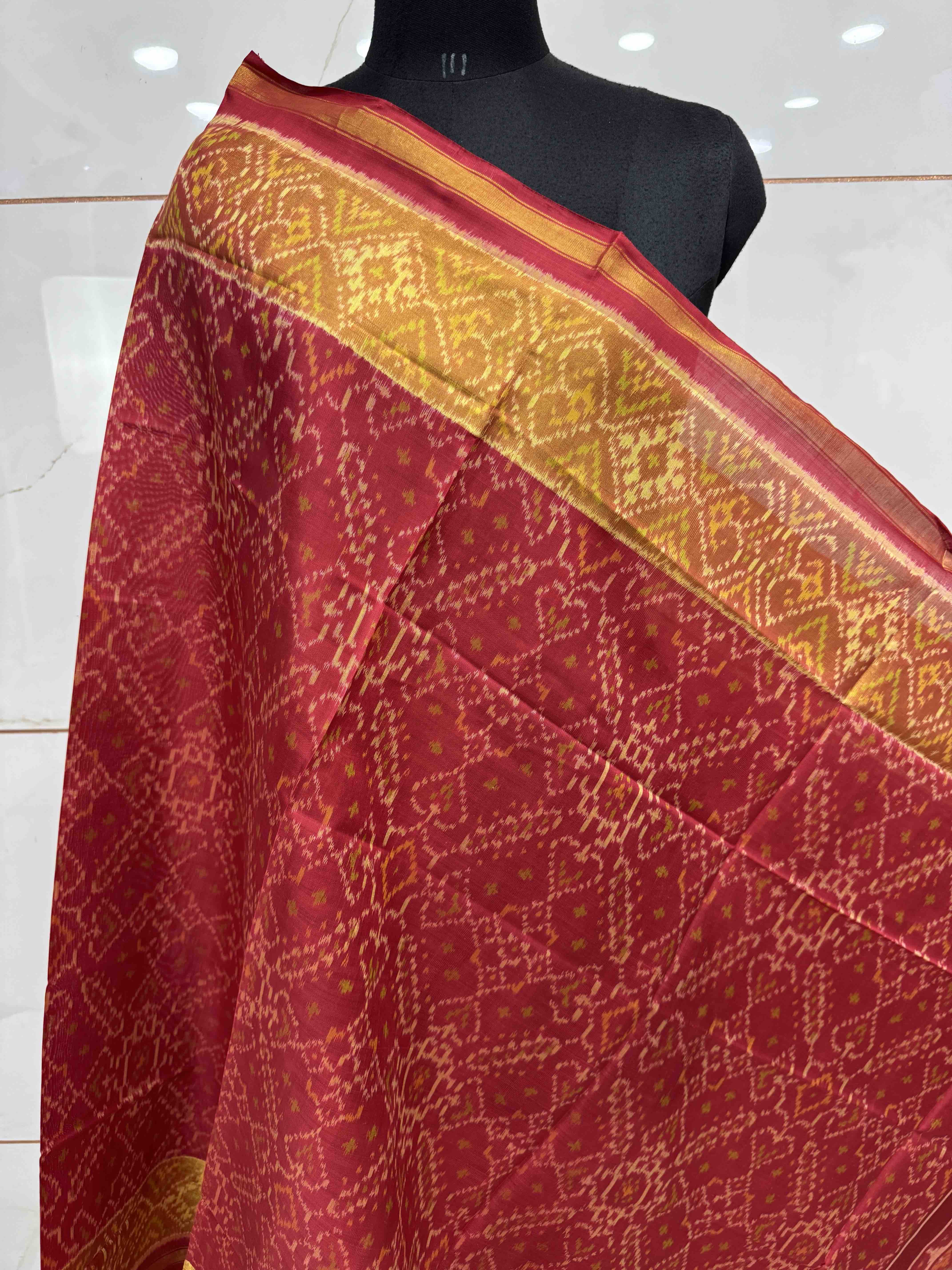Red & Manekchowk Patola Dupatta