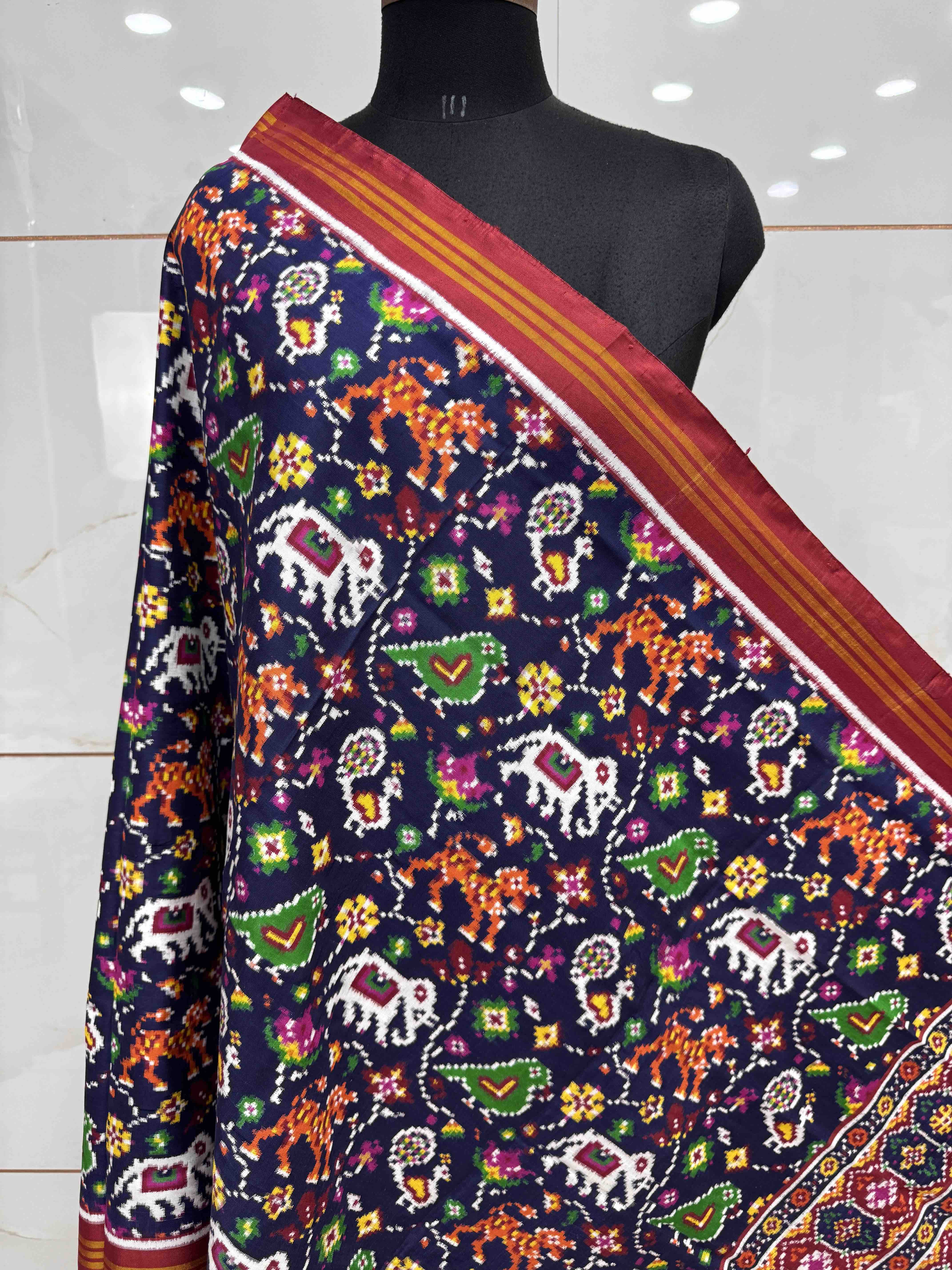 Red & Navy Blue Narikunj Double Ikat Patola Dupatta