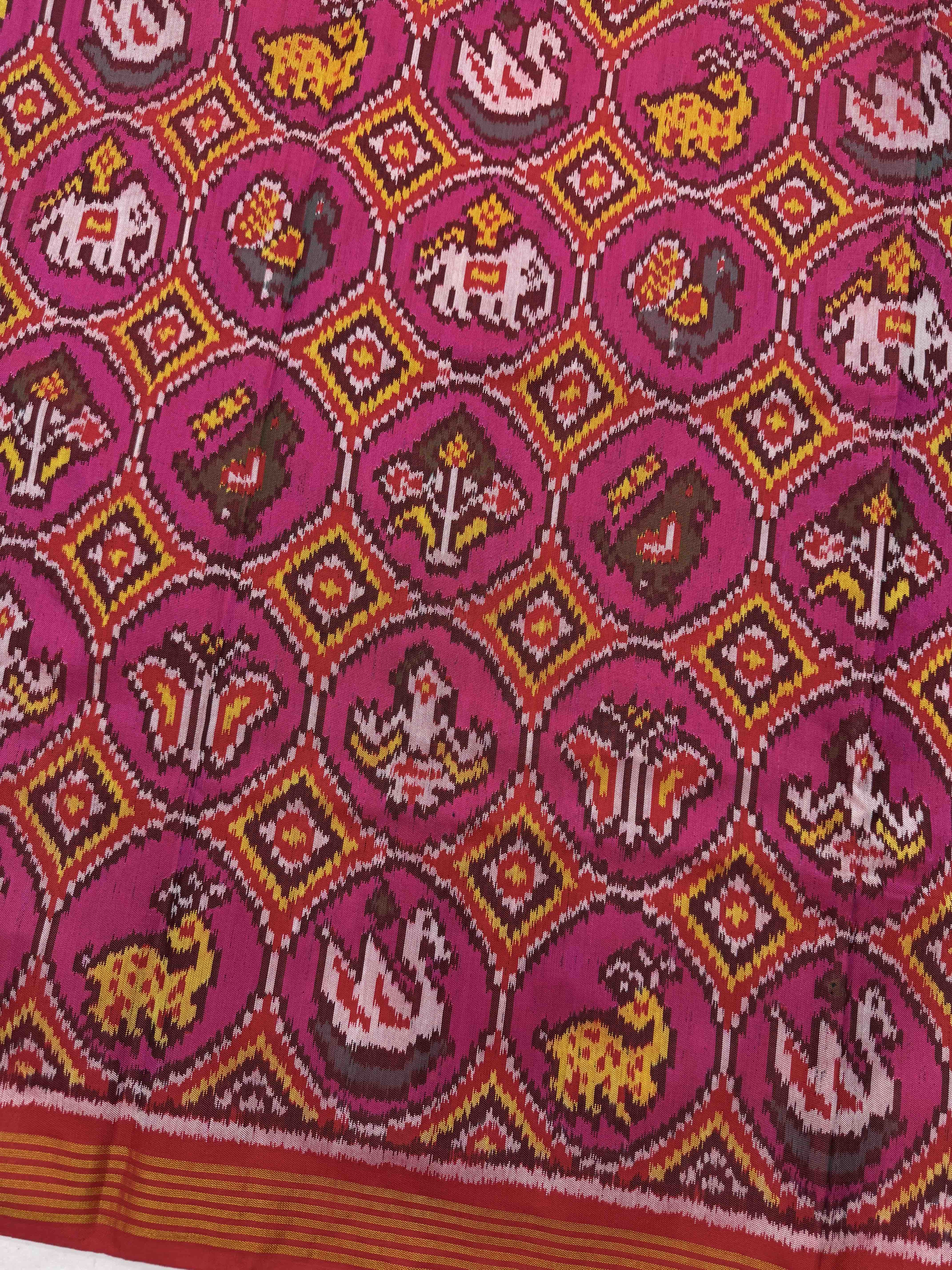 Red & Pink Narikunj Circle Single Ikat Patola Silk Fabric