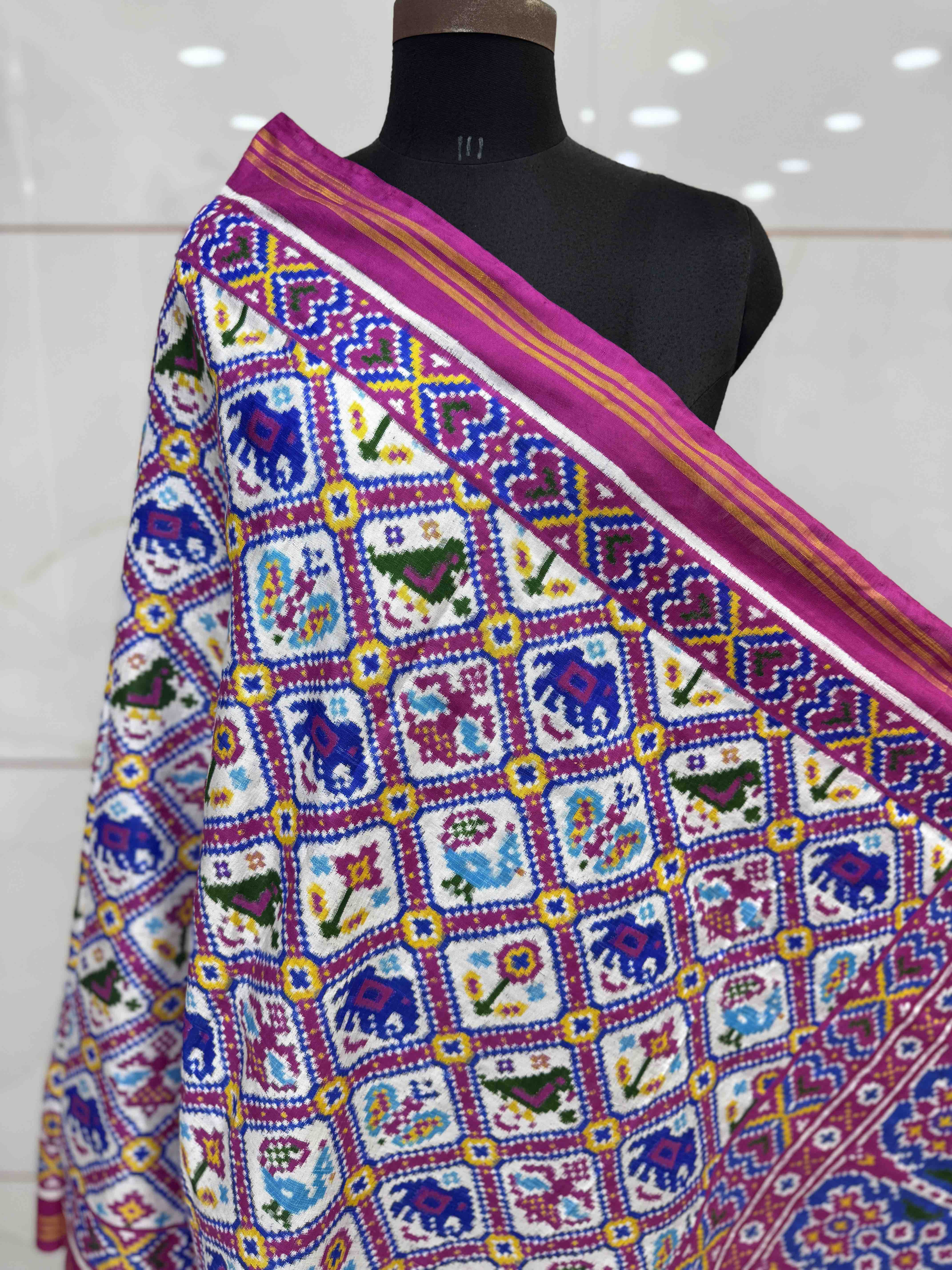Pink & White Narikunj Double Ikat Patan Patola Dupatta