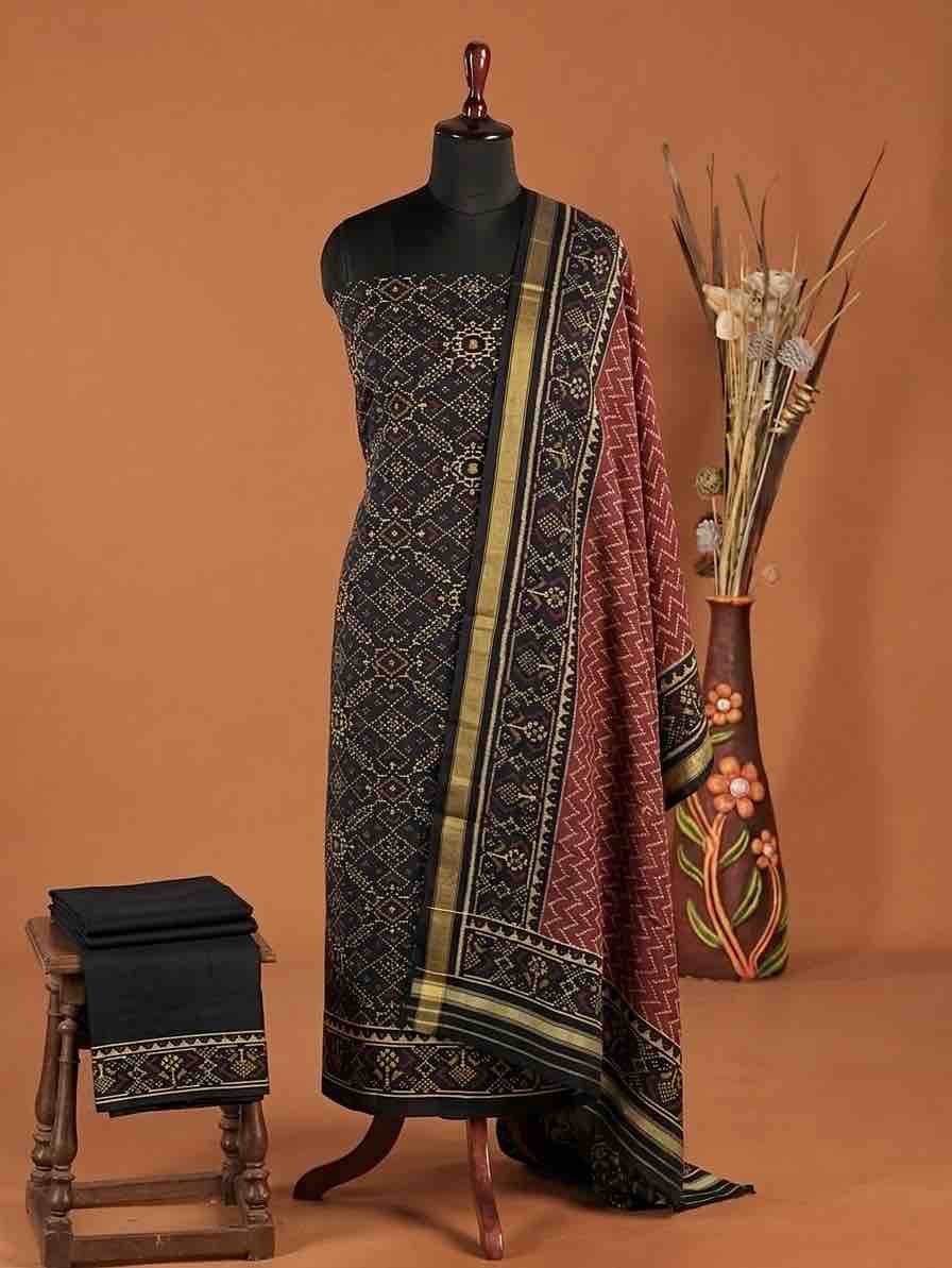 Black & Red Manekchowk with Zig zag Linging Patola Dress