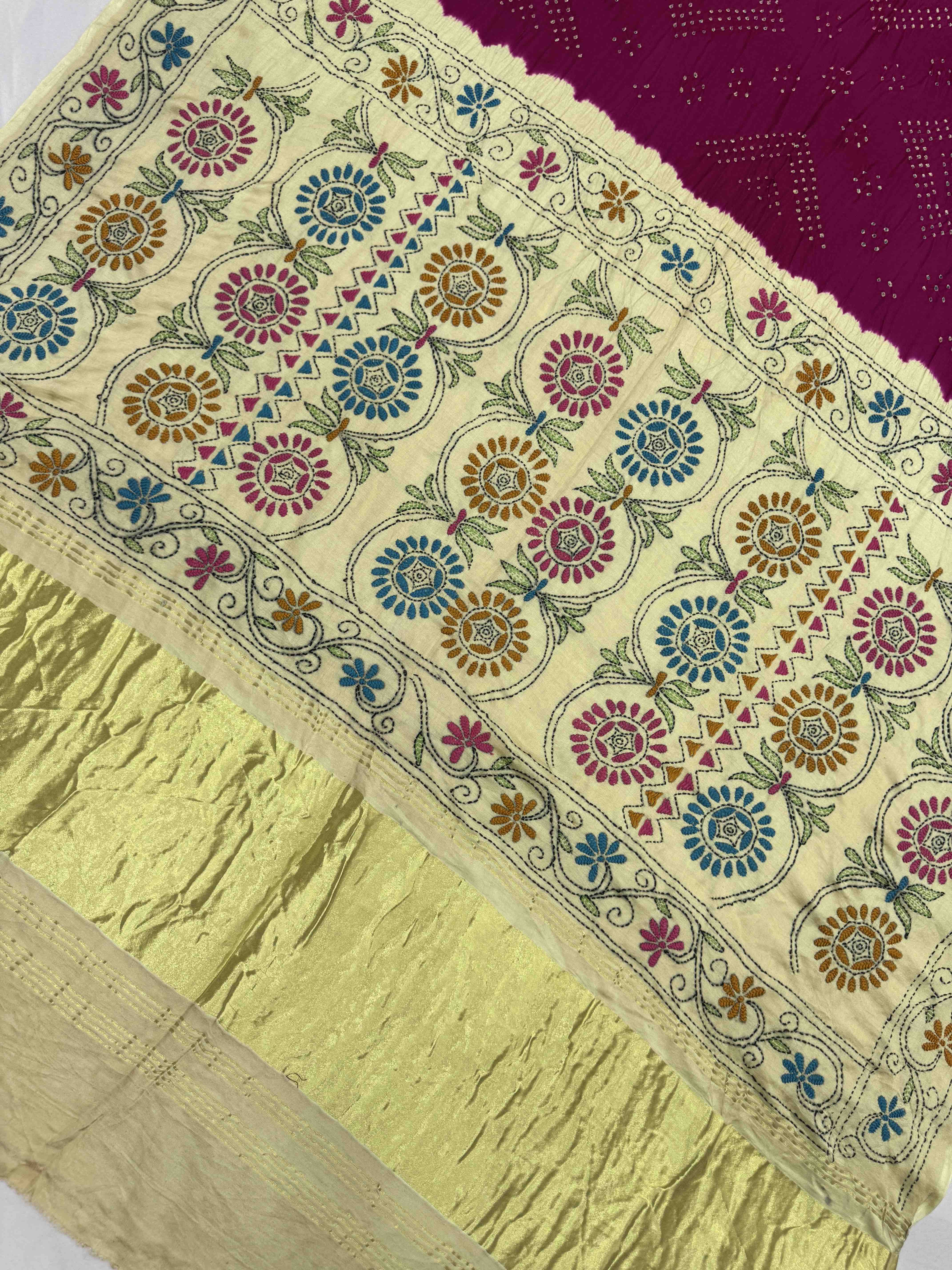 Cream & Magenta Gajji Silk with Kantha Work in Border Pallu Bandhani Saree