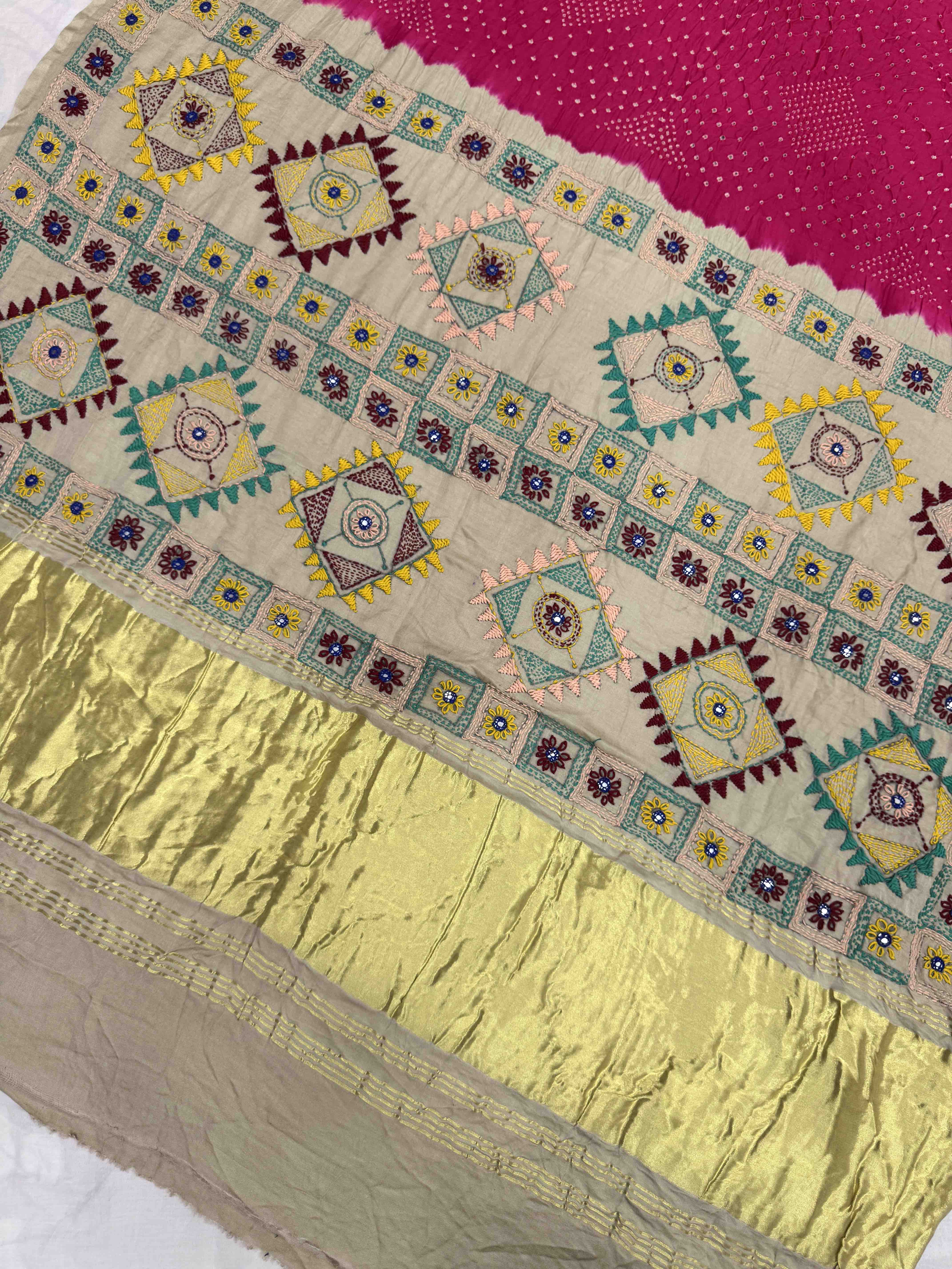 Off White Tasar & Pink Gajji Silk with Kantha Work Border Pallu Bandhani Saree