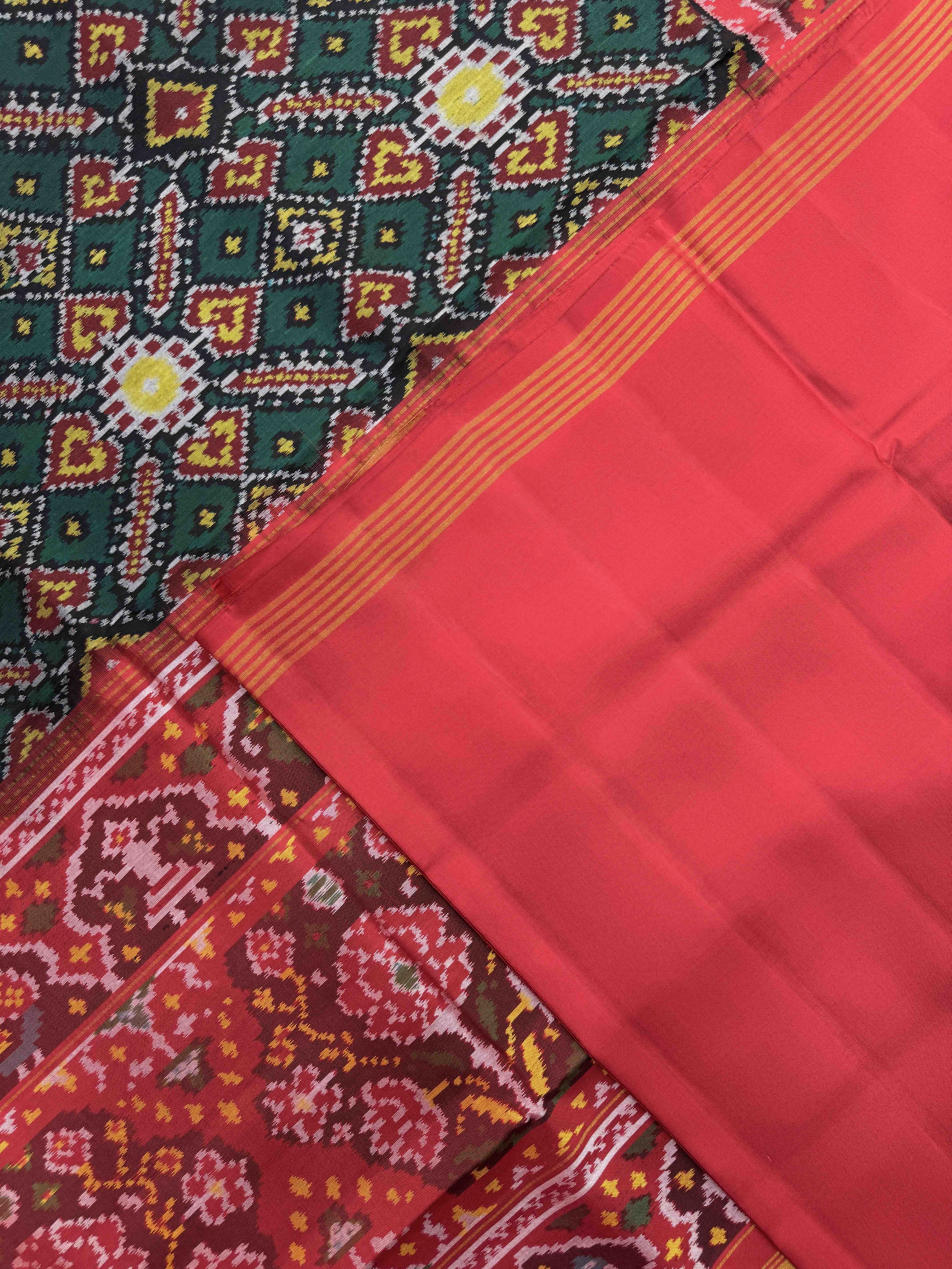 Red & Green Manekchowk Single Ikat Patan Patola Saree