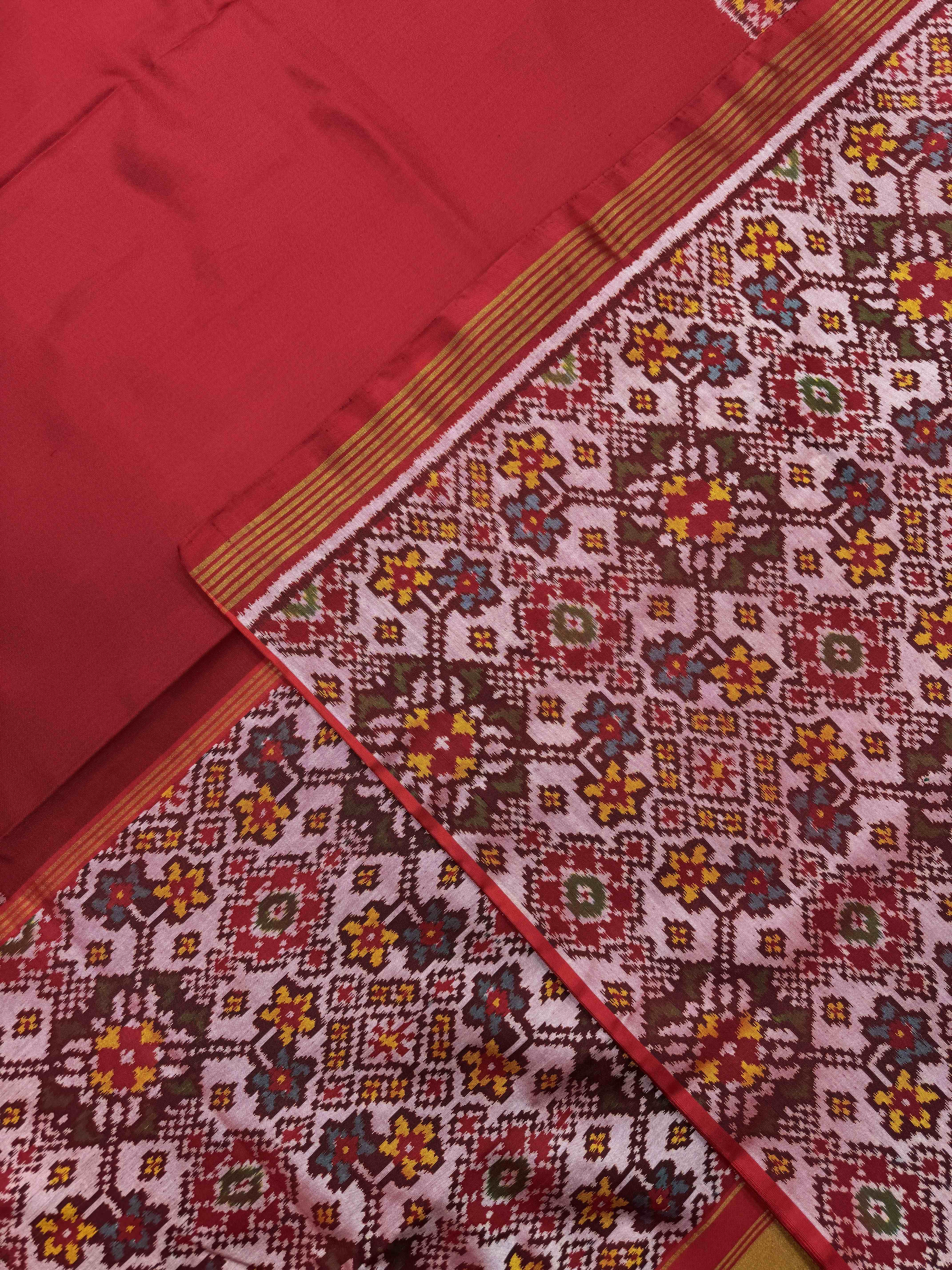 Red Plain with Navratan Border Pallu Single Ikat Patan Patola Saree