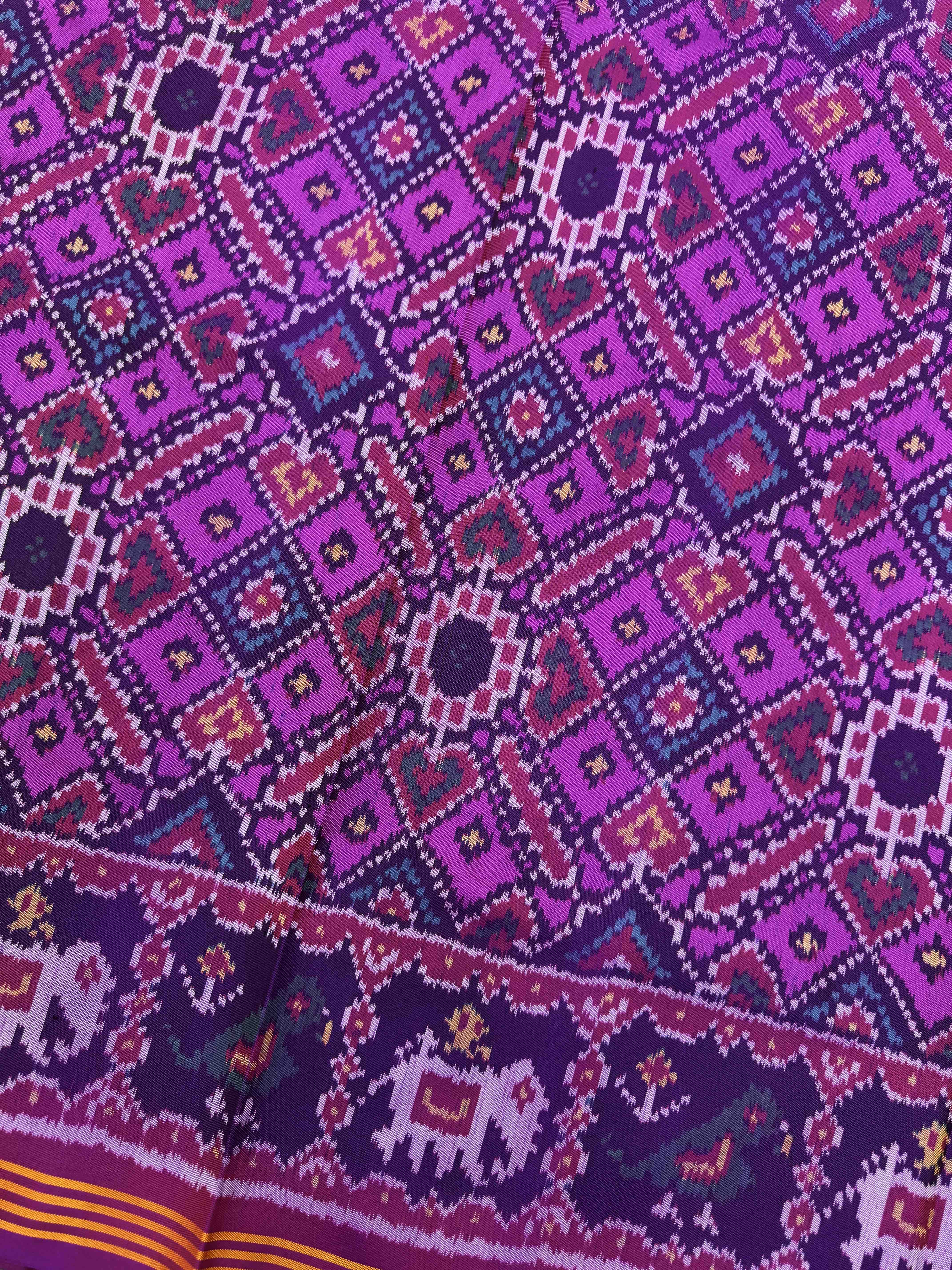 Purple & Pink Manekchowk Single Ikat Patan Patola Saree