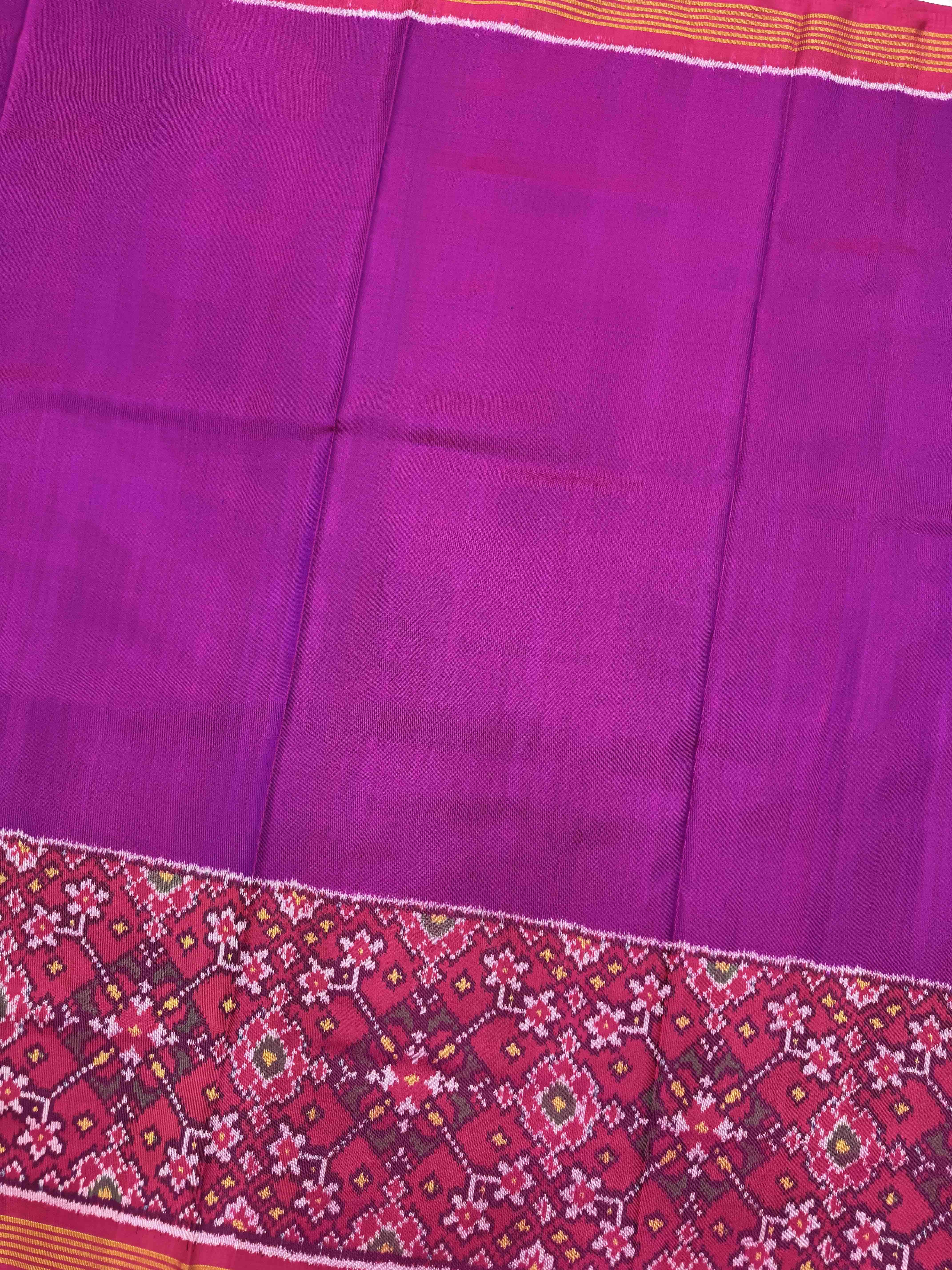 Pink & Purple Plain with Navratan Scut Border Single Ikat Patan Patola Saree