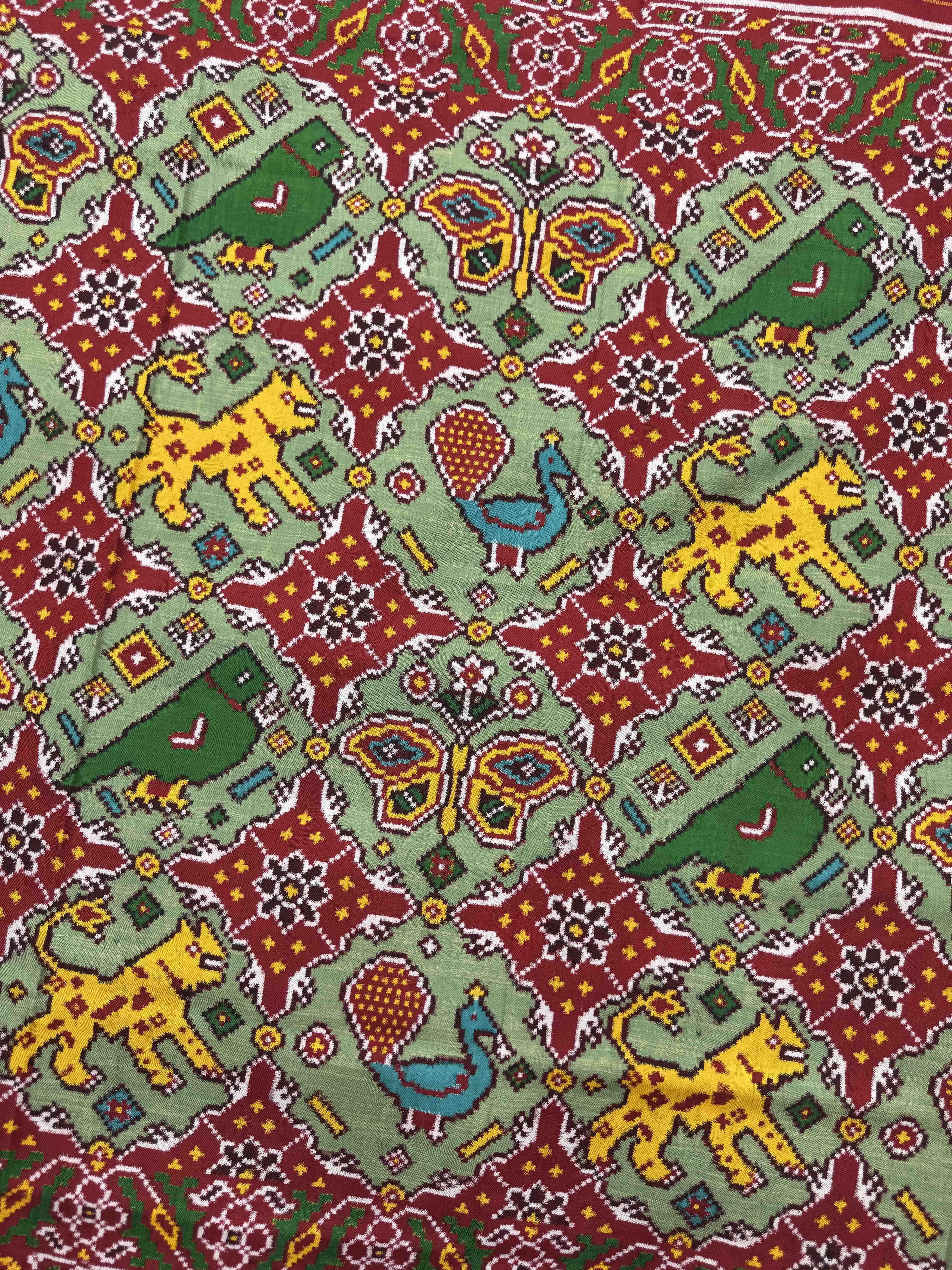 Red & Pista Green Narikunj Chhabdi Double Ikat Patan Patola Saree