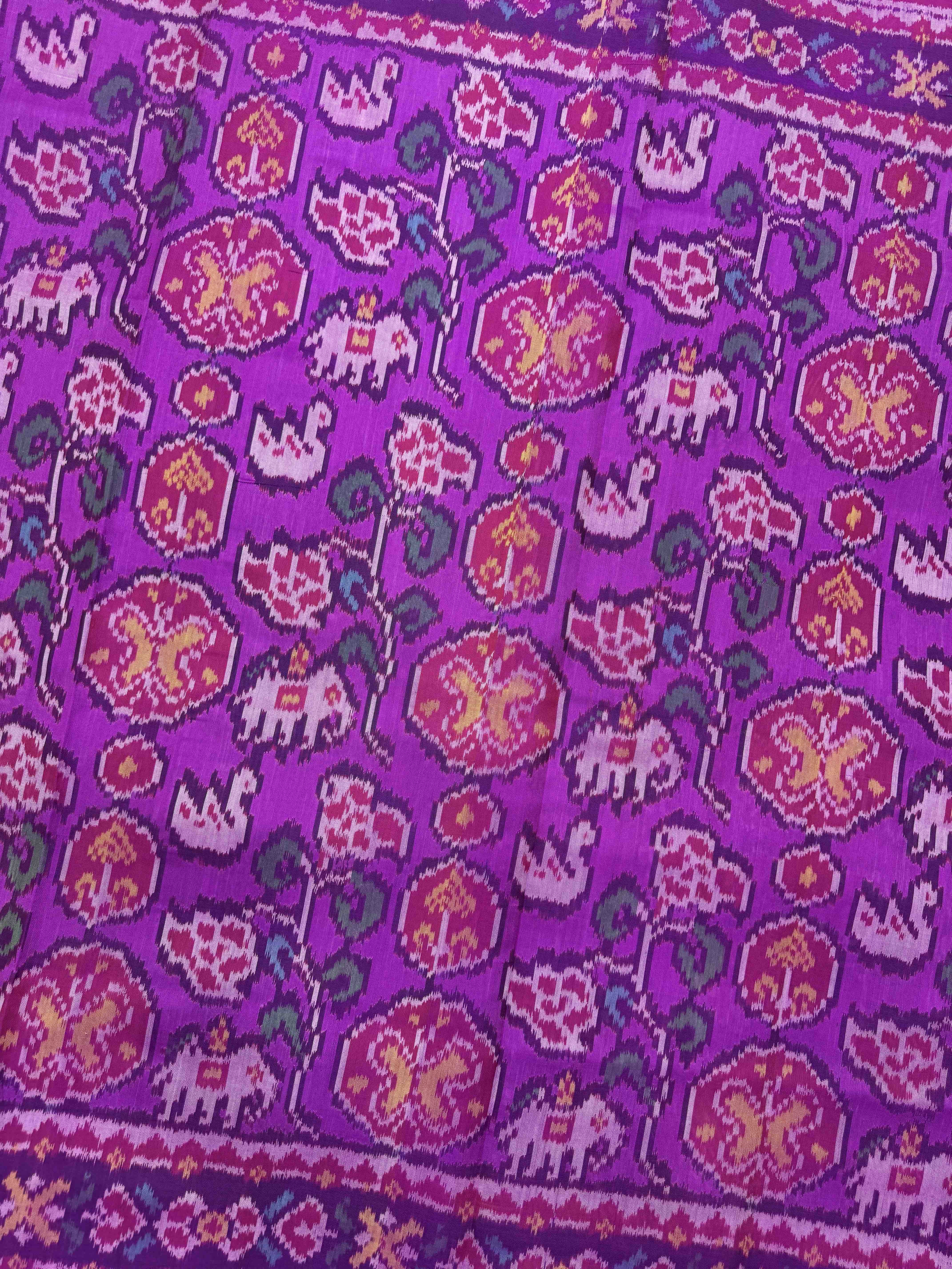 Purplish Pink Narikunj Circle Single Ikat Patan Patola Saree