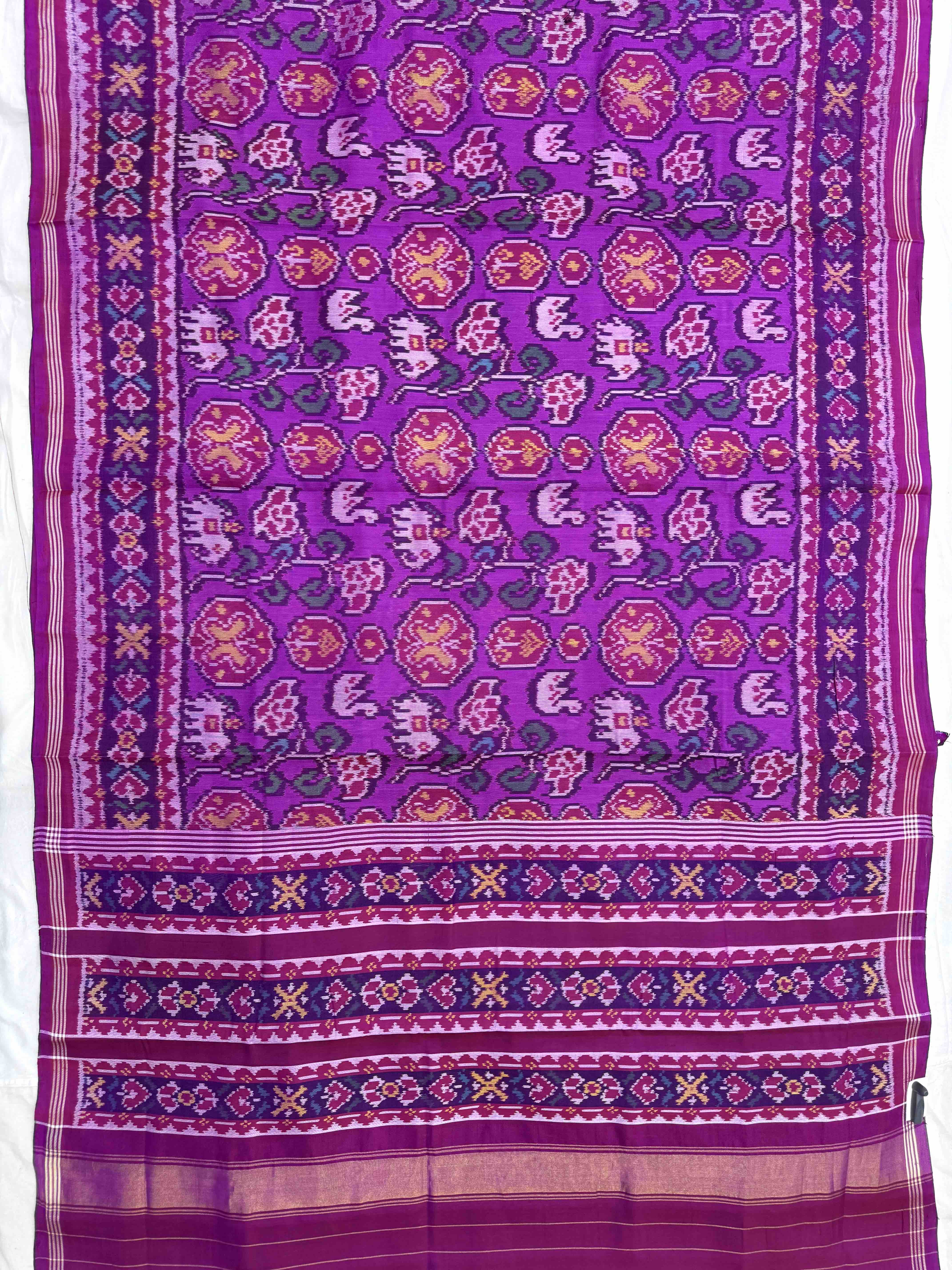 Purplish Pink Narikunj Circle Single Ikat Patan Patola Saree