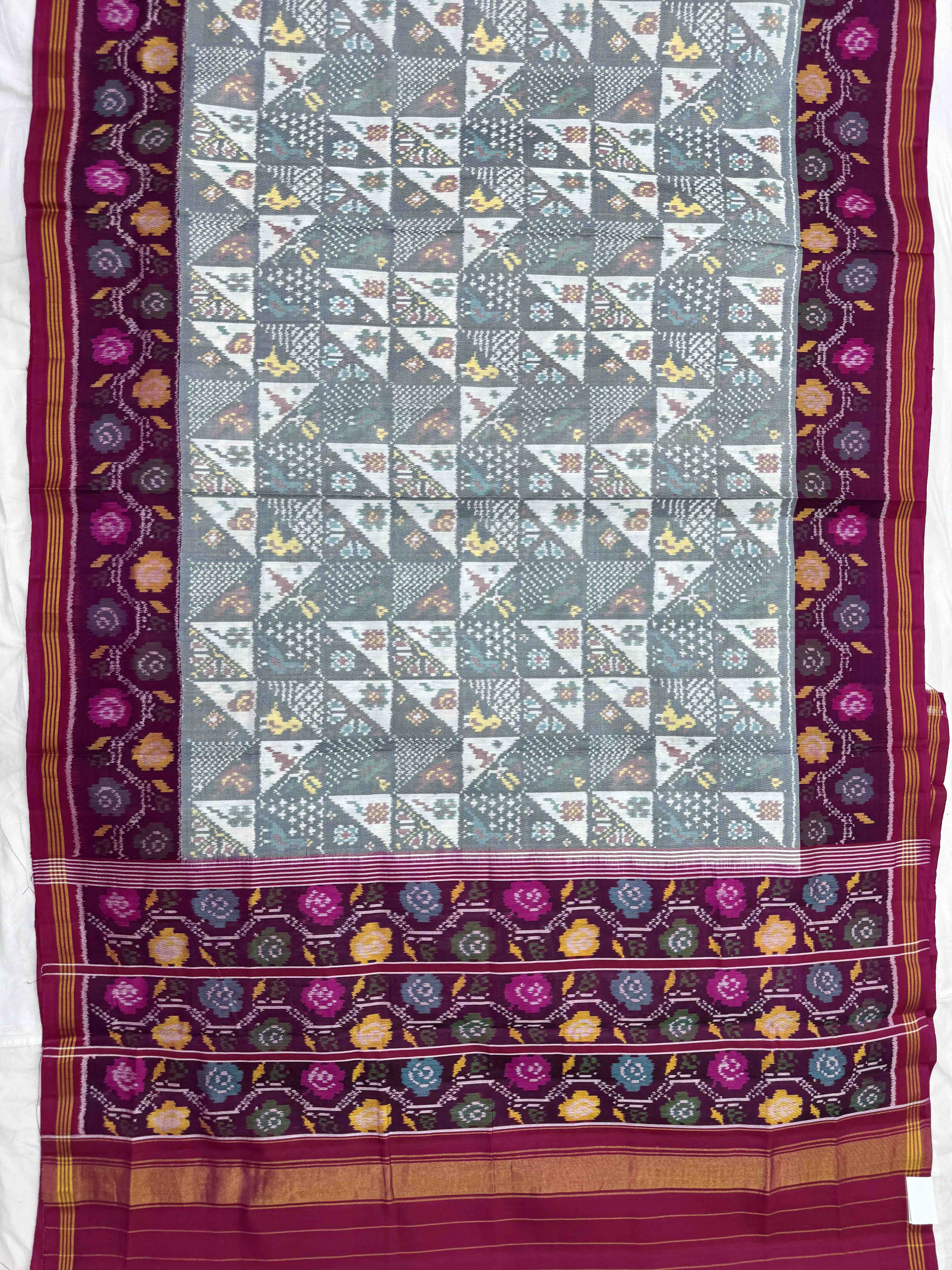 Pink & White Small Bird Flower Fancy Single Ikat Patan Patola Saree