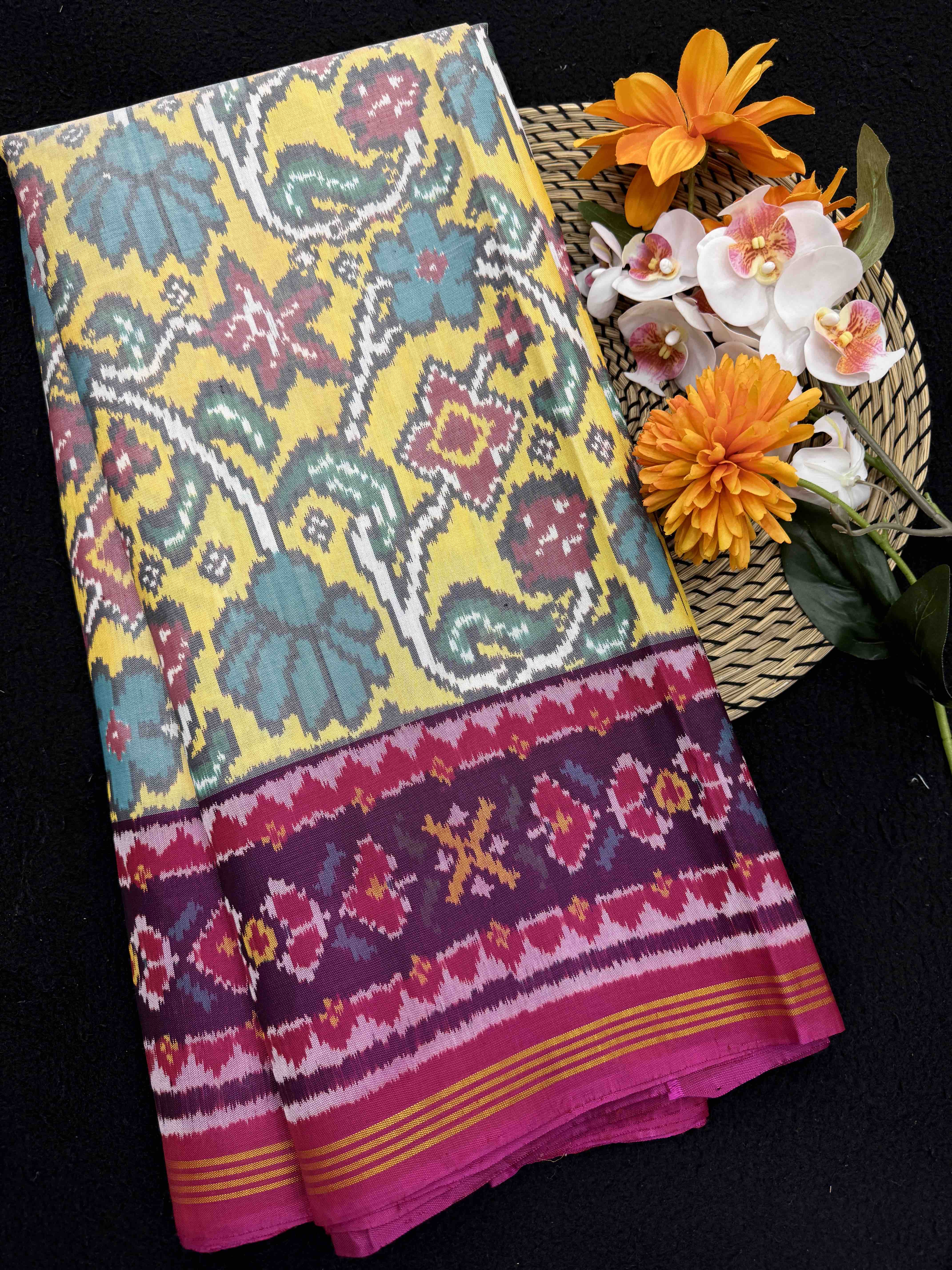 Pink & Light Yellow Fancy Flower Leaves Single Ikat Patan Patola Saree