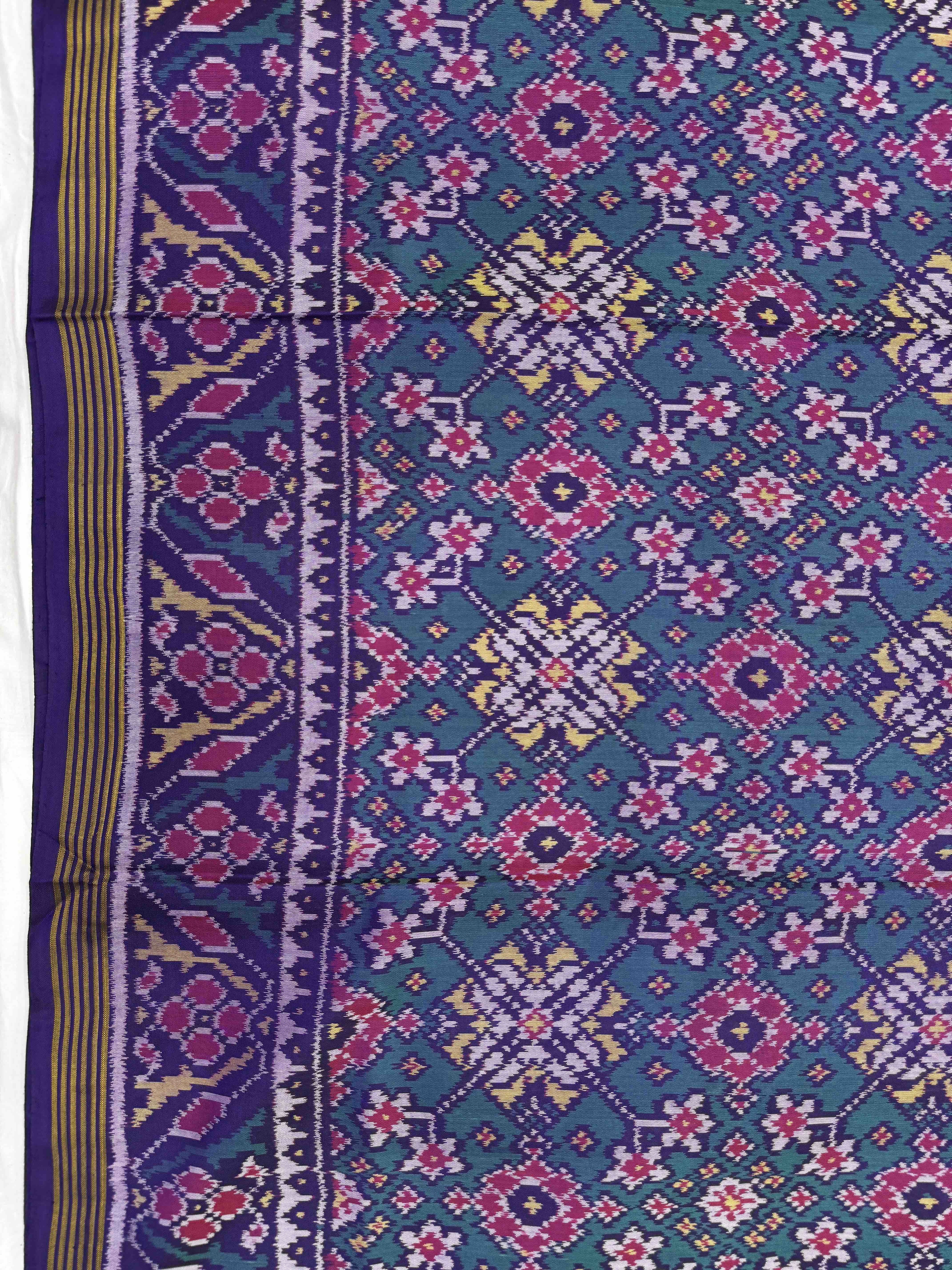 Blue & Turquoise Navratan Single Ikat Patan Patola Saree