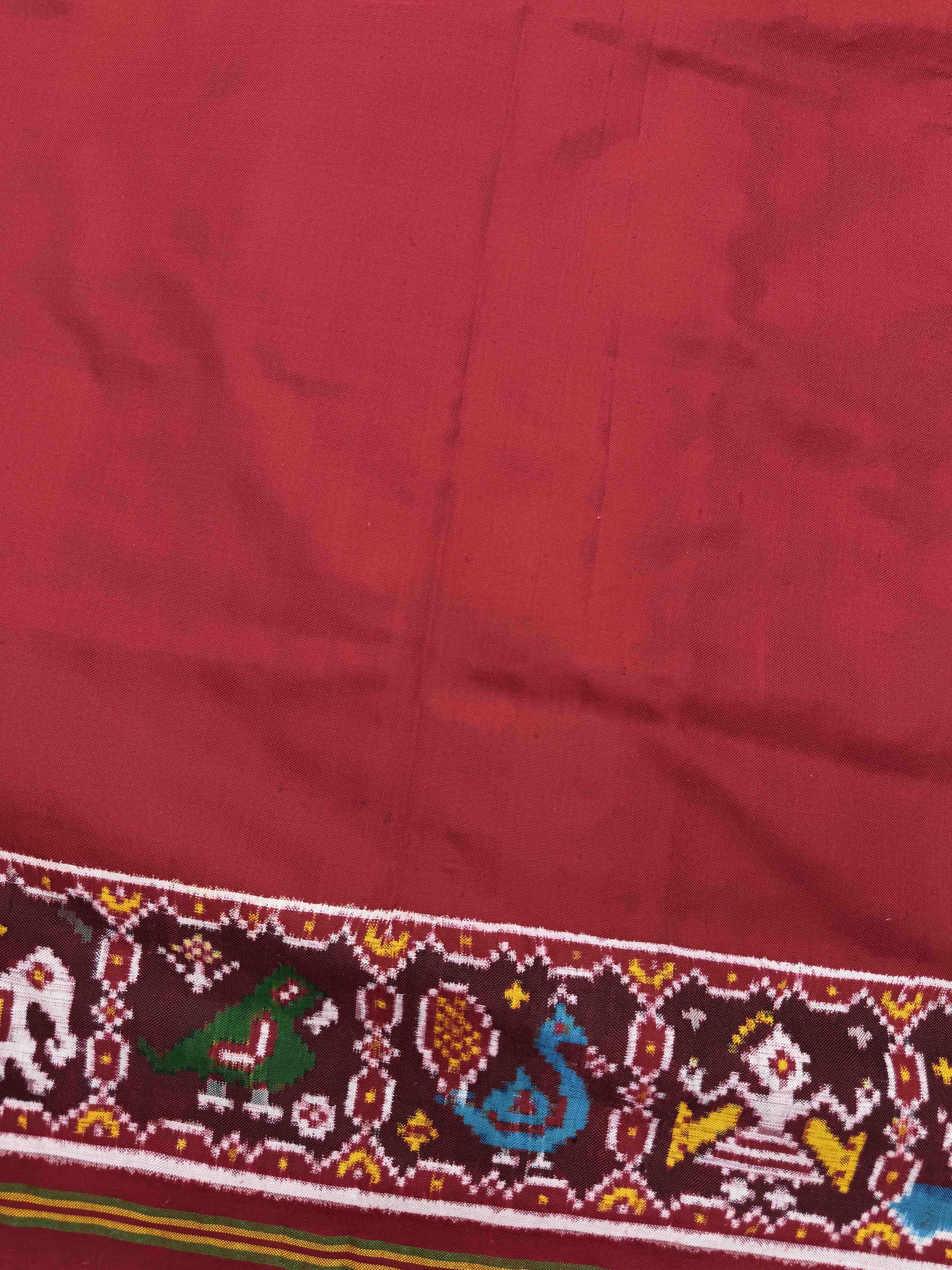 Red Plain with Narikunj Border Pallu Double Ikat Patan Patola Saree