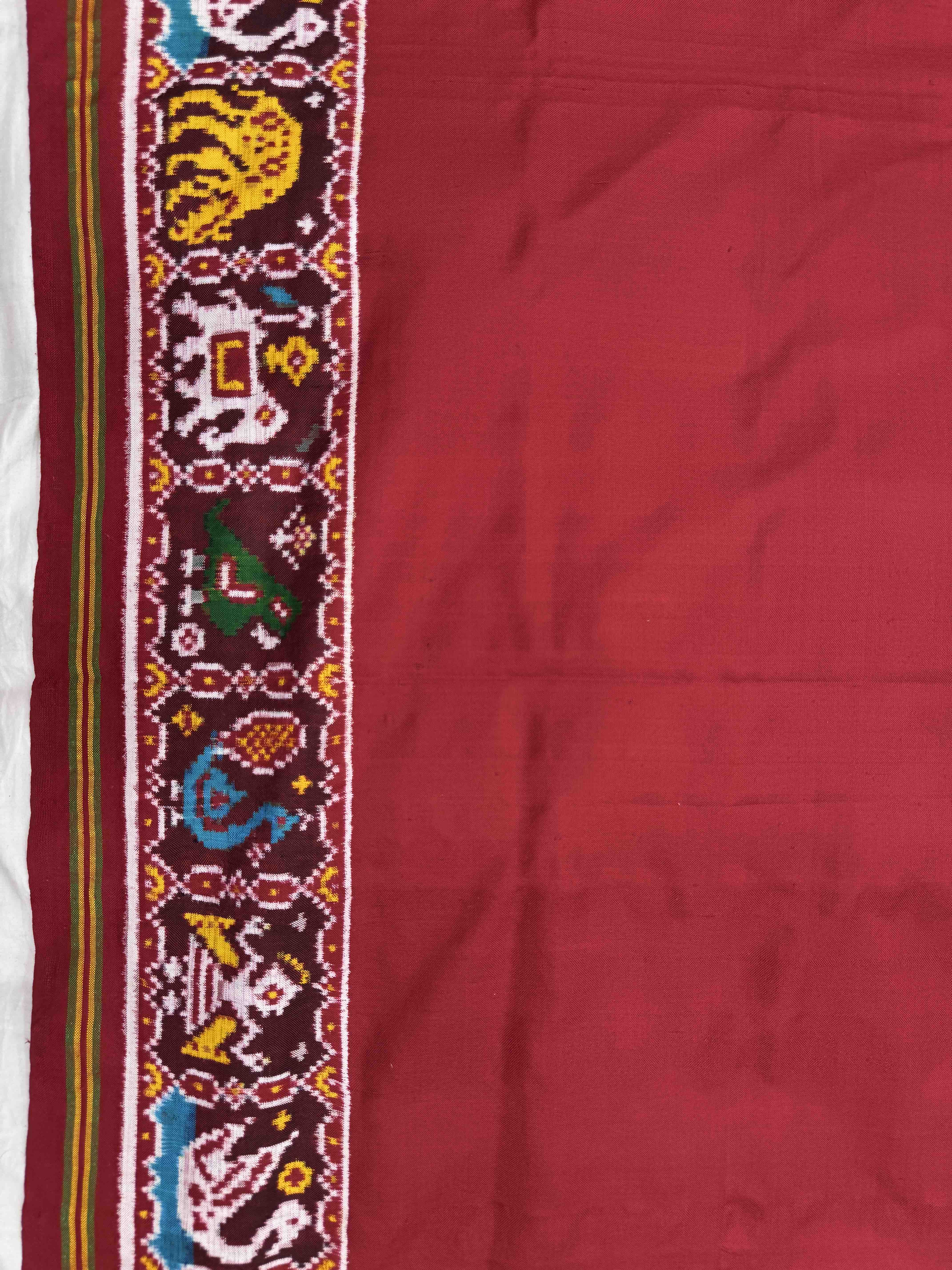Red Plain with Narikunj Border Pallu Double Ikat Patan Patola Saree