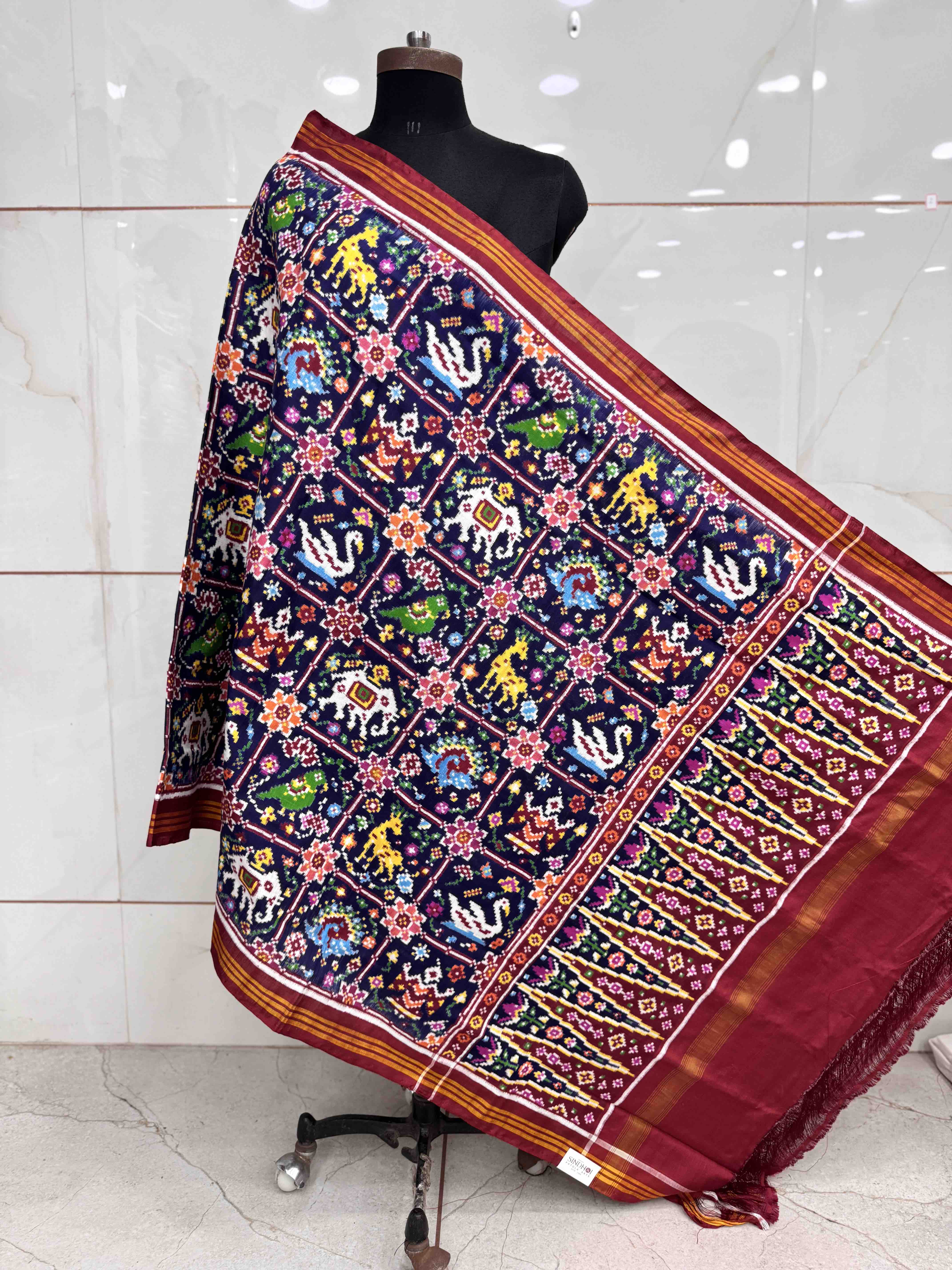 Red & Dark Blue Square Narikunj Flower Double Ikat Patan Patola Dupatta