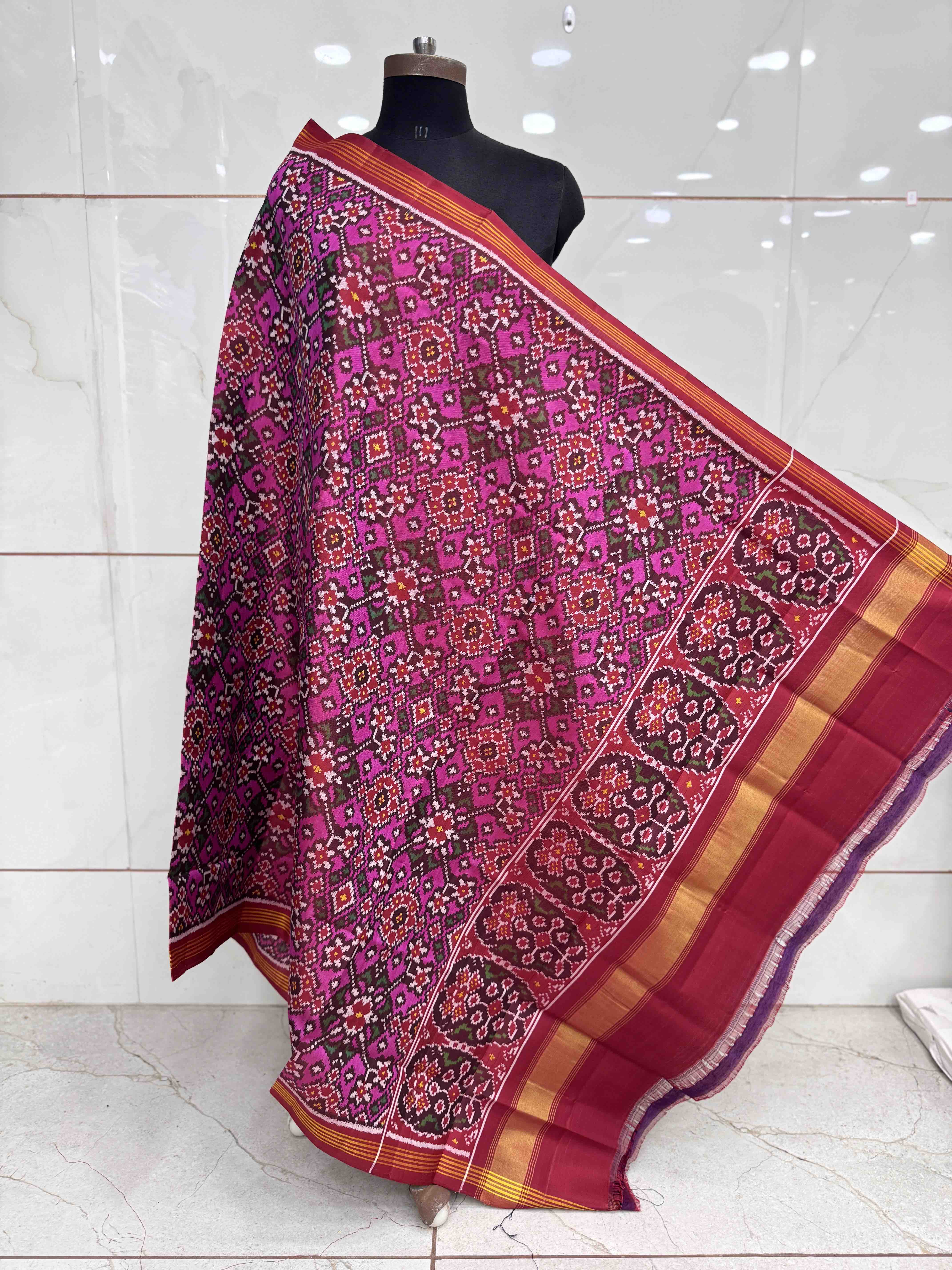 Red & Pink Navratan Semi Double Ikat Patola Dupatta