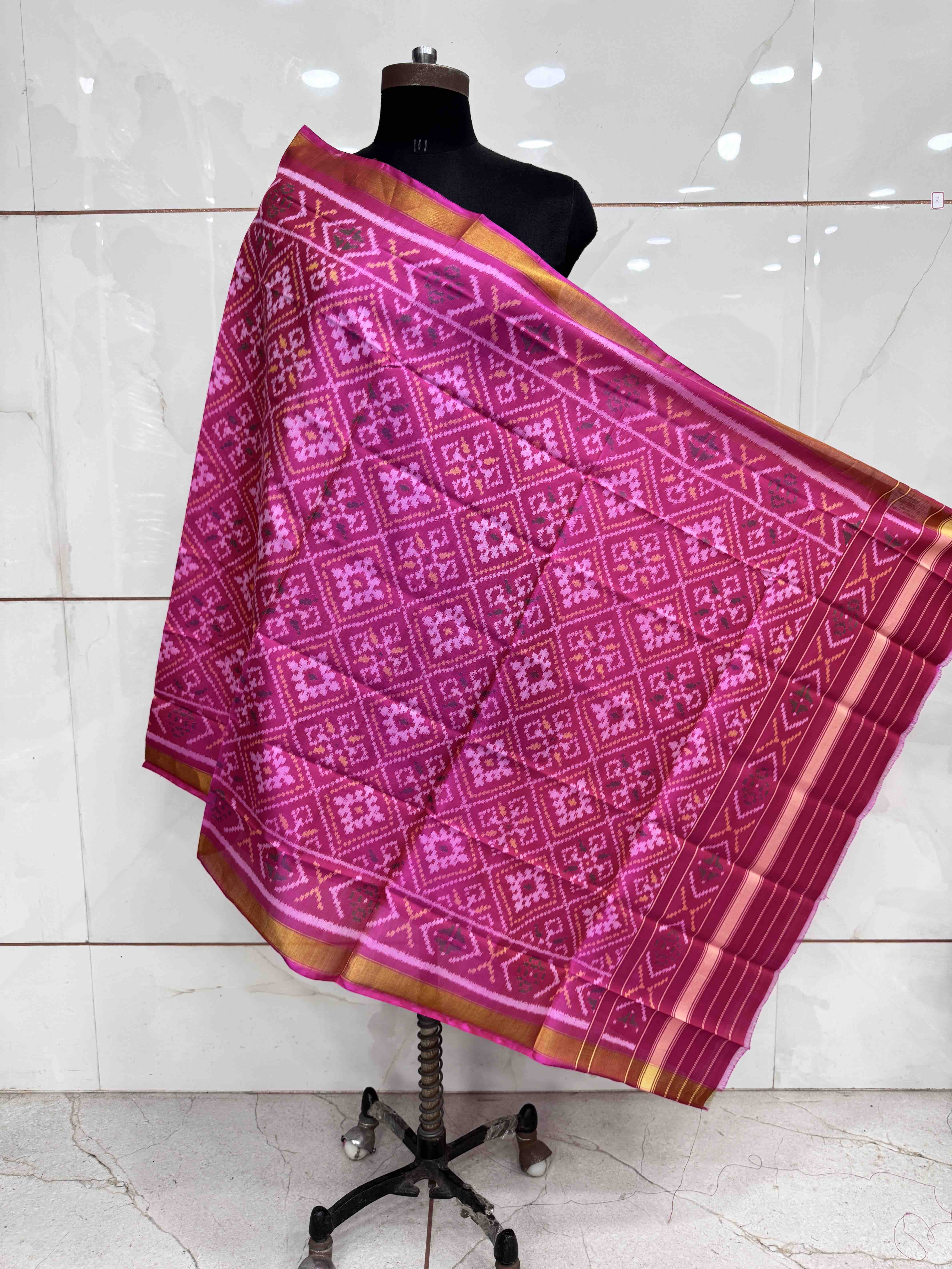 Pink Panchanda Single Ikat Patola Dupatta