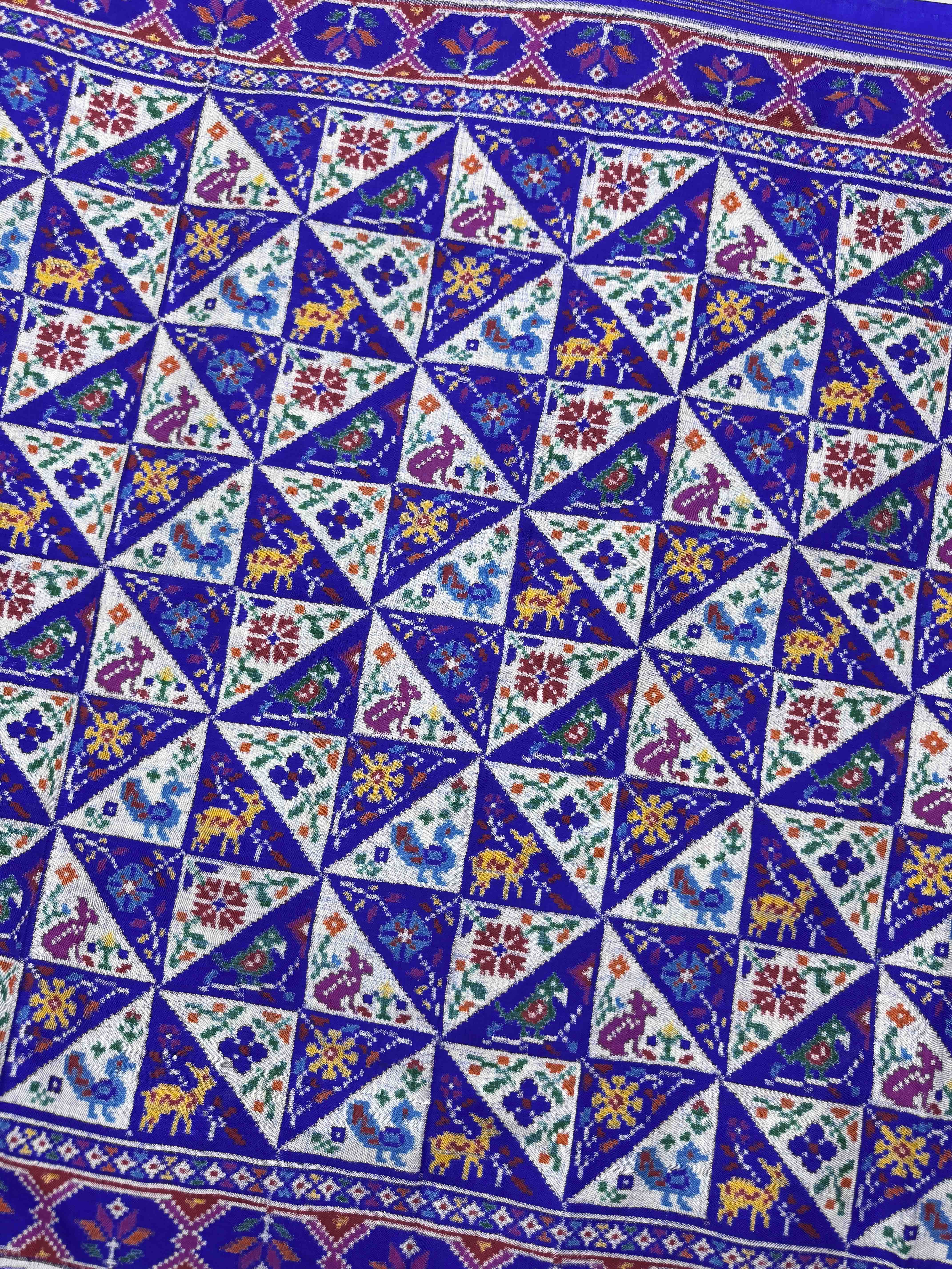 Blue & White Small Narikunj Flower Fancy Double Ikat Patan Patola Saree