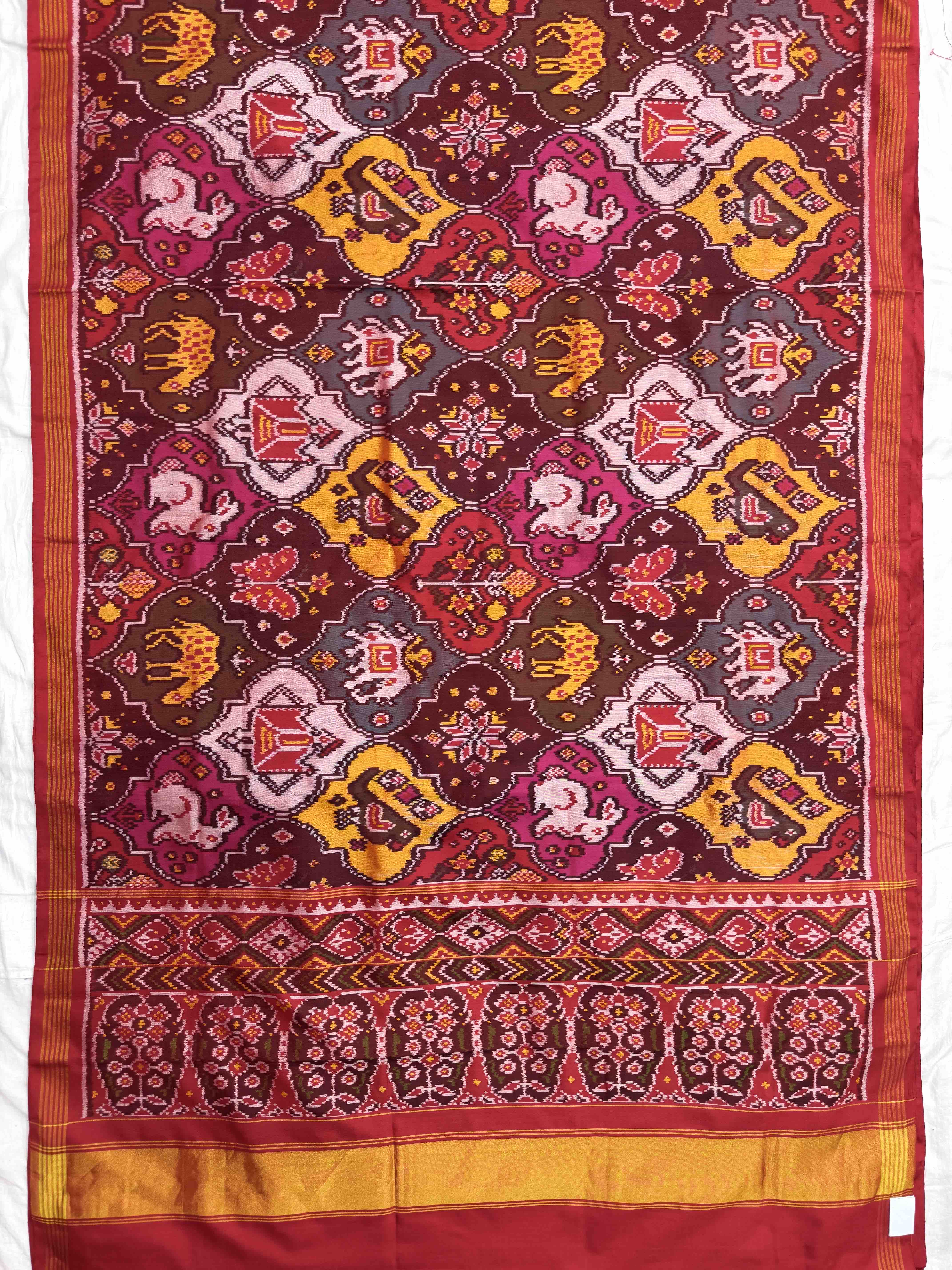 Red & Multicolor Narikunj Matka Single Ikat Patan Patola Saree