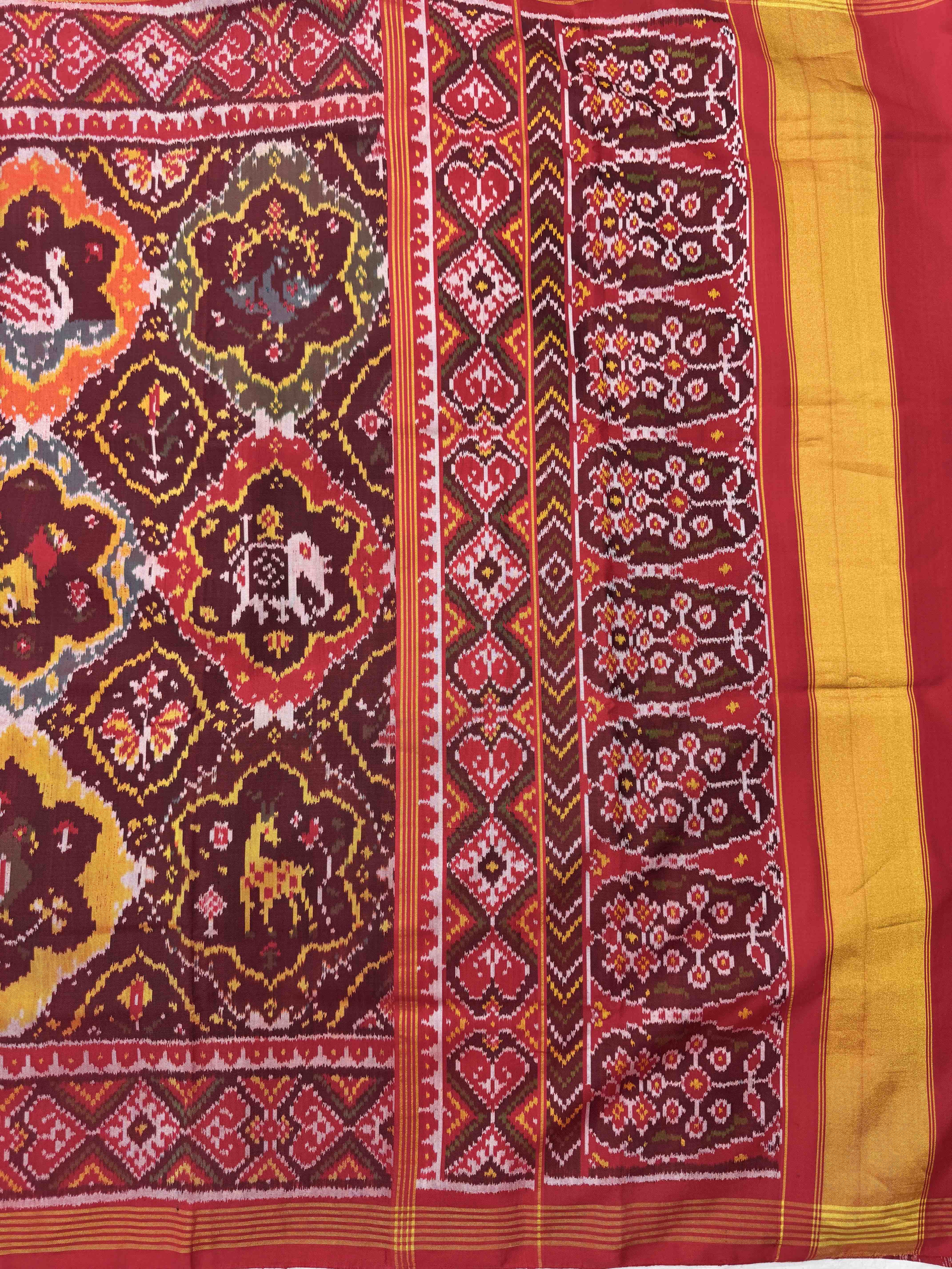 Red & Multicolor Flower Narikunj Single Ikat Patan Patola Saree