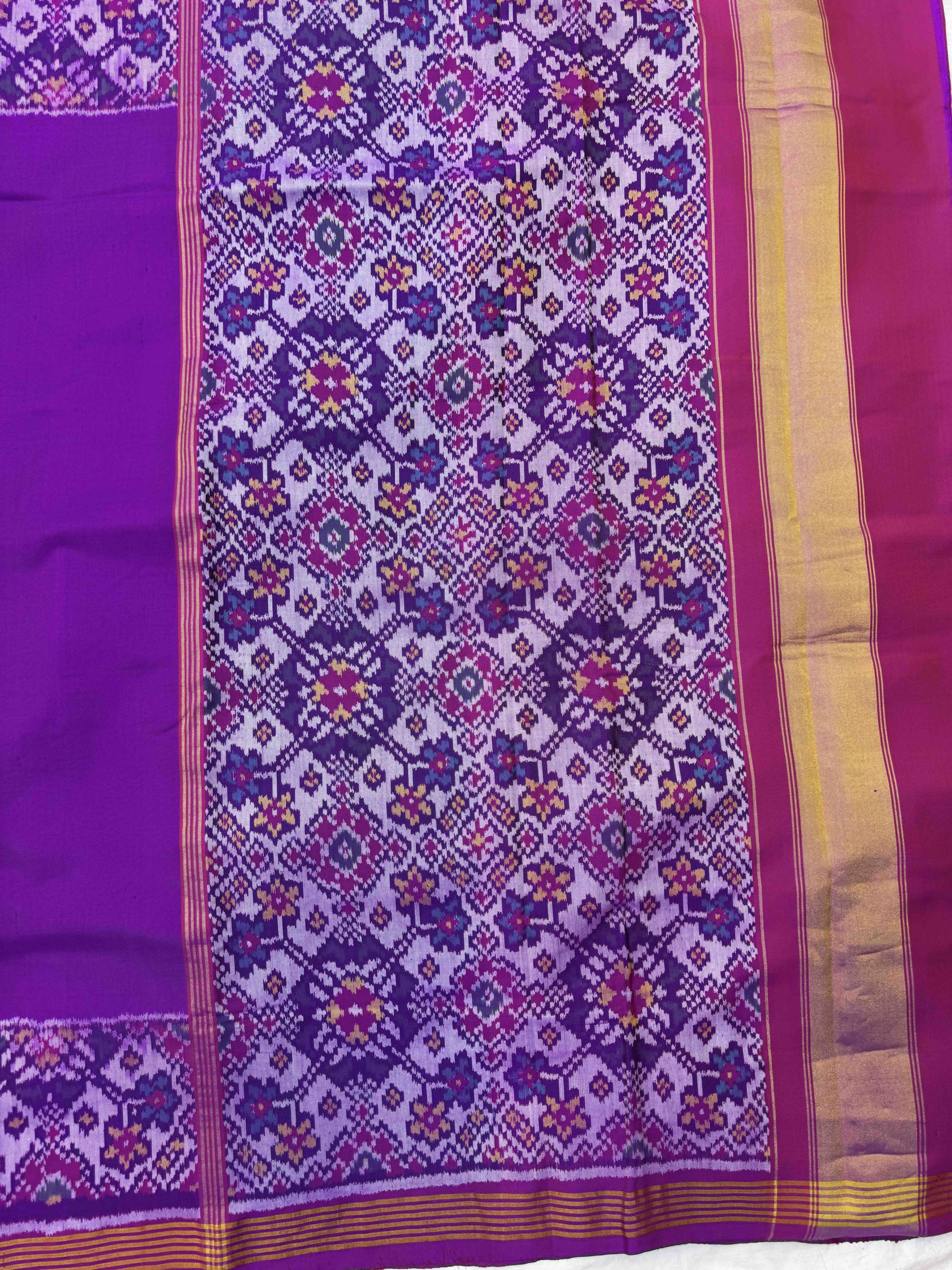 Purple Plain with Navratan Border Pallu Single Ikat Patan Patola Saree