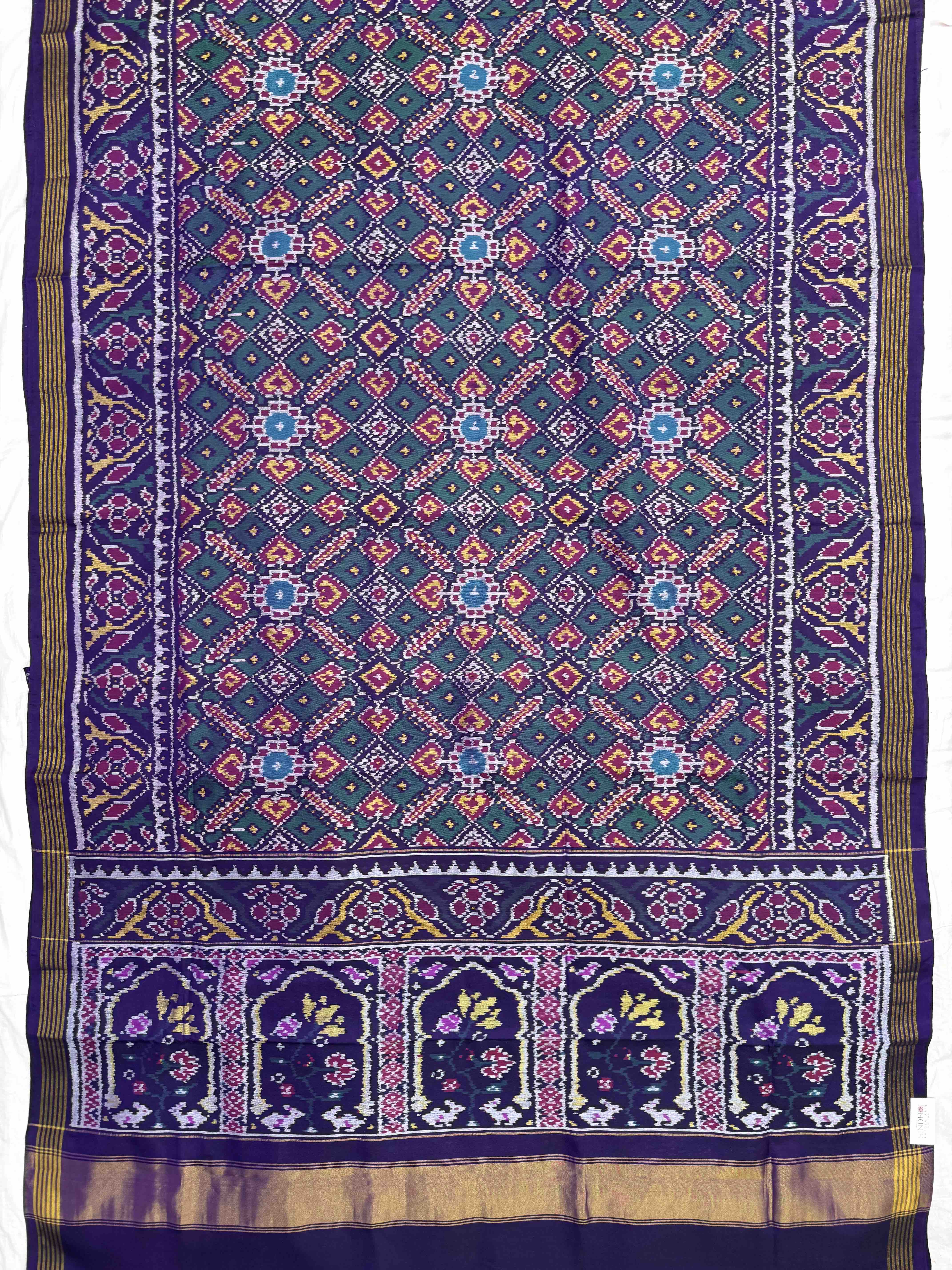 Purple & Turquoise Manekchowk Single Ikat Patan Patola Saree