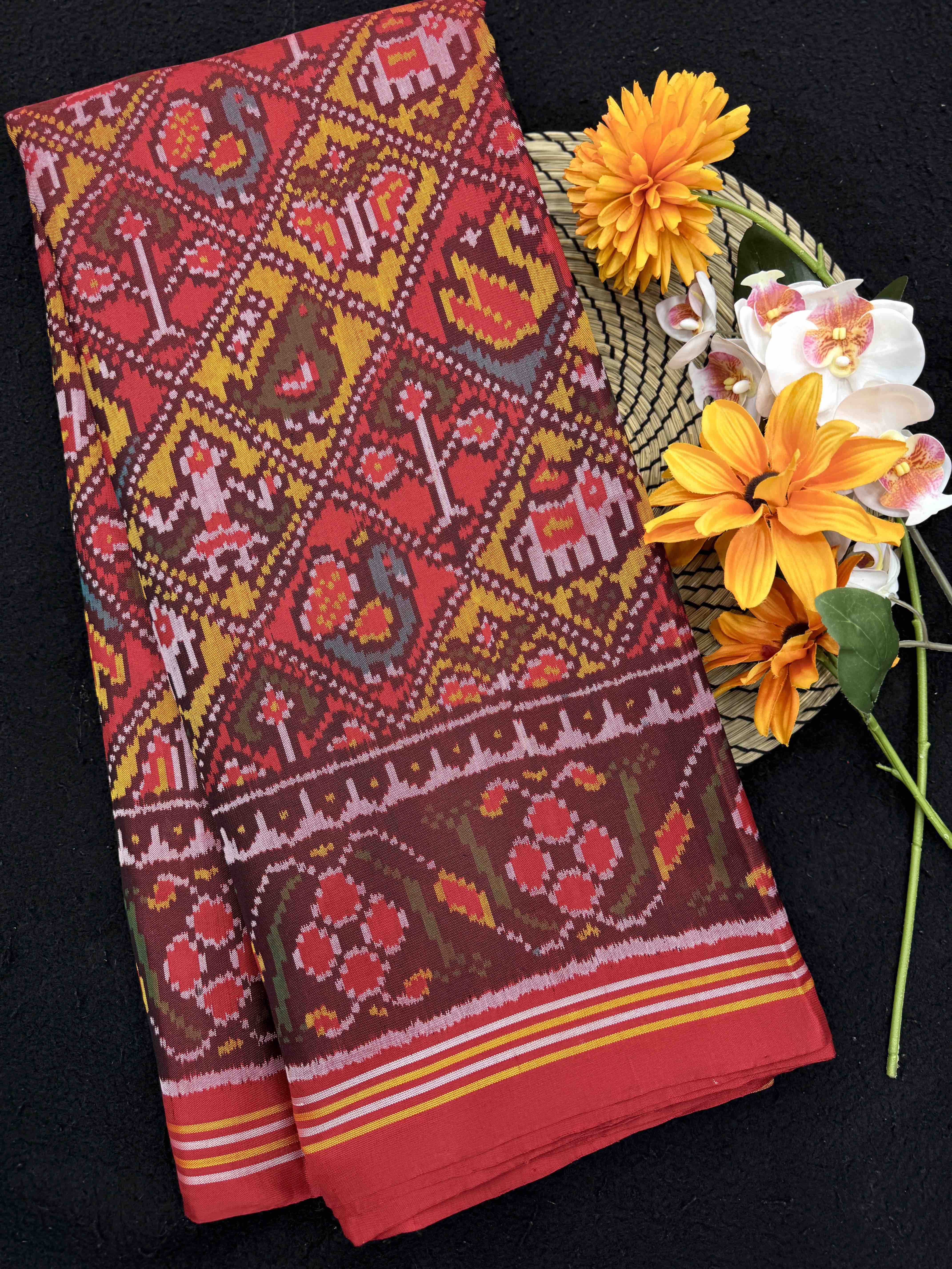 Red & Yellow Small Narikunj Leheriya Single Ikat Patan Patola Saree