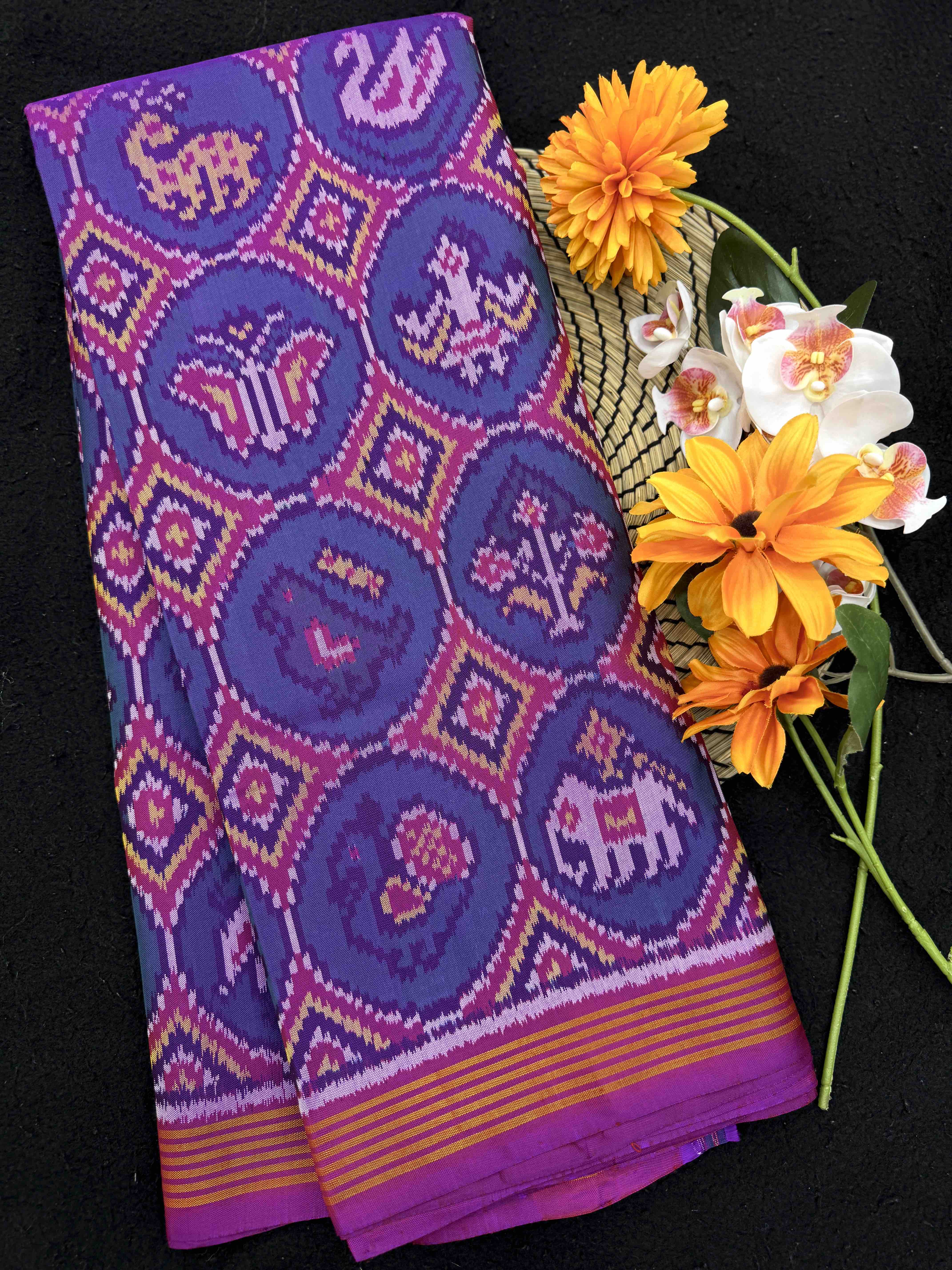 Purple & Turquoise Small Circle Narikunj Single Ikat Patan Patola Saree