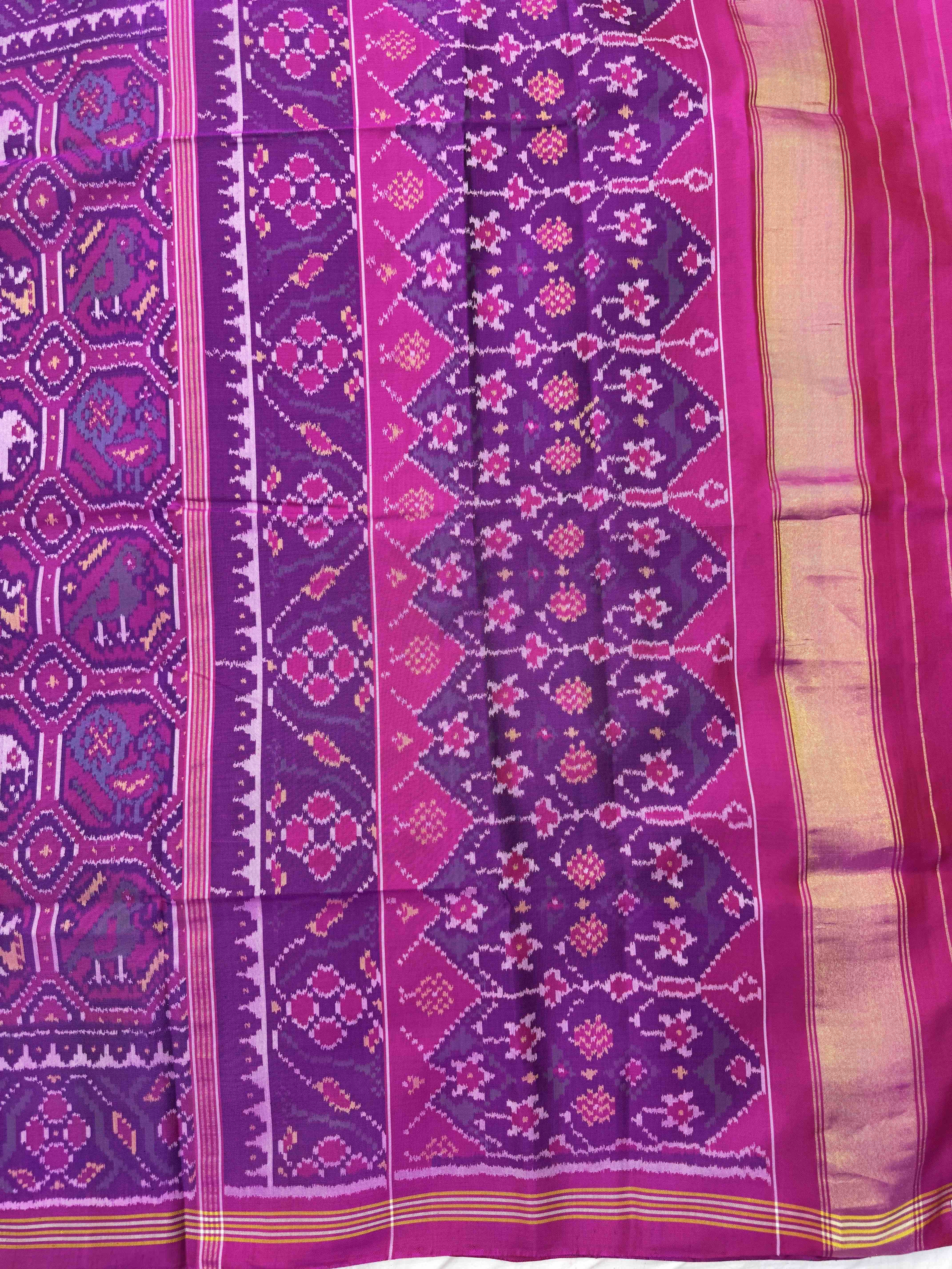 Pink Small Narikunj Chex Single Ikat Patan Patola Saree