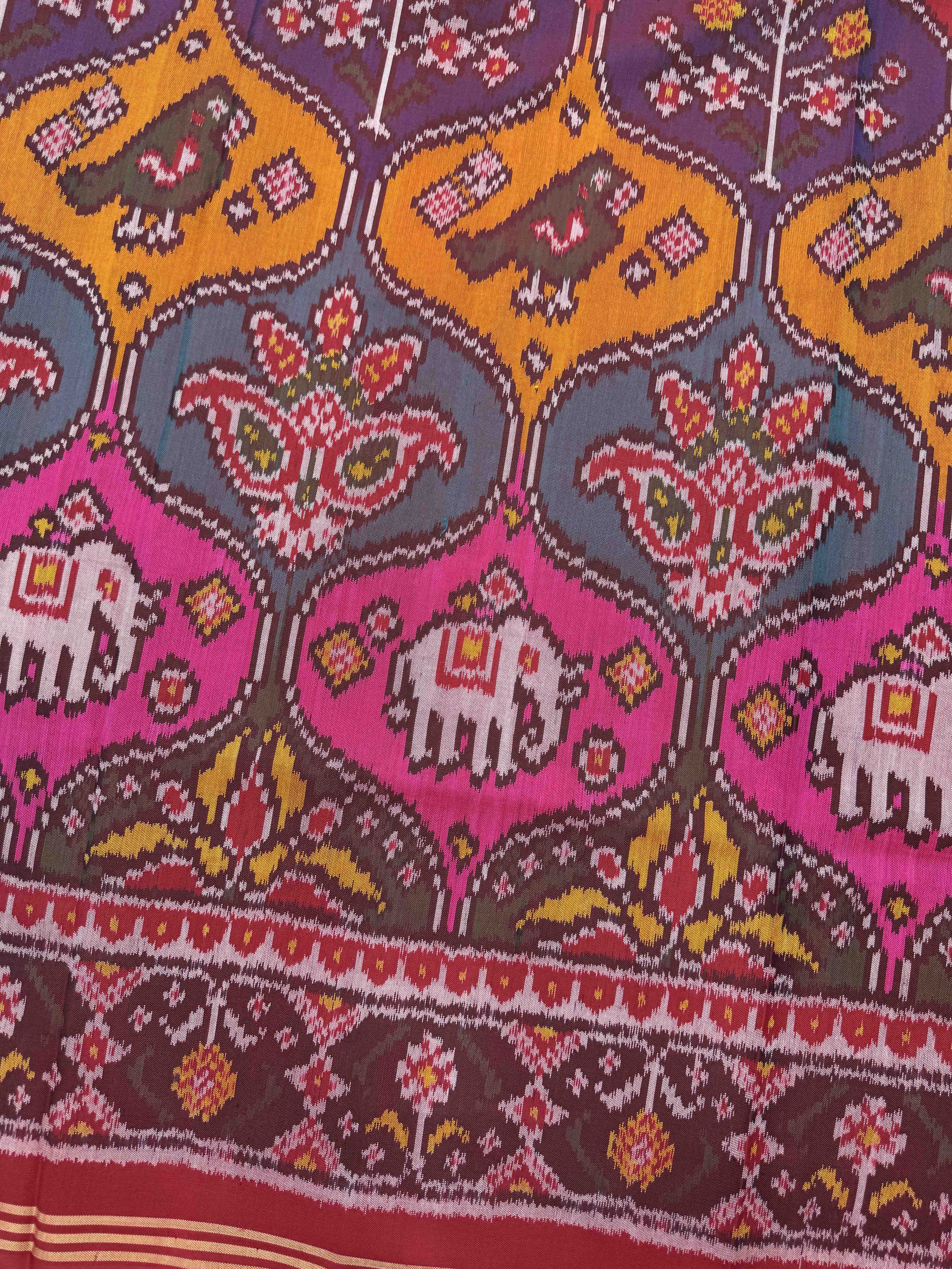 Red & Multicolour Narikunj Matka Single Ikat Patan Patola Saree