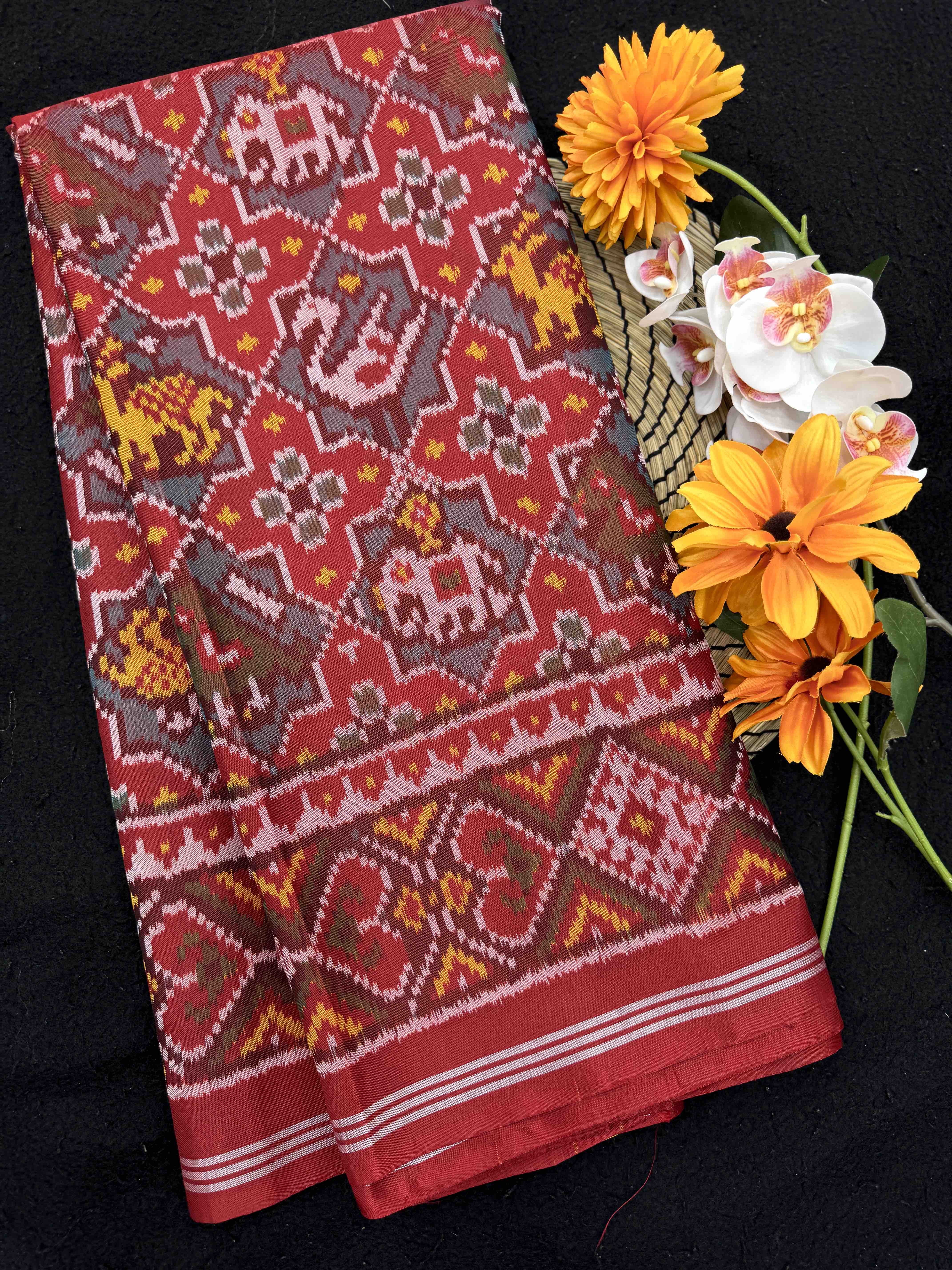 Red & Turquoise Small Star Narikunj Single Ikat Patan Patola Saree