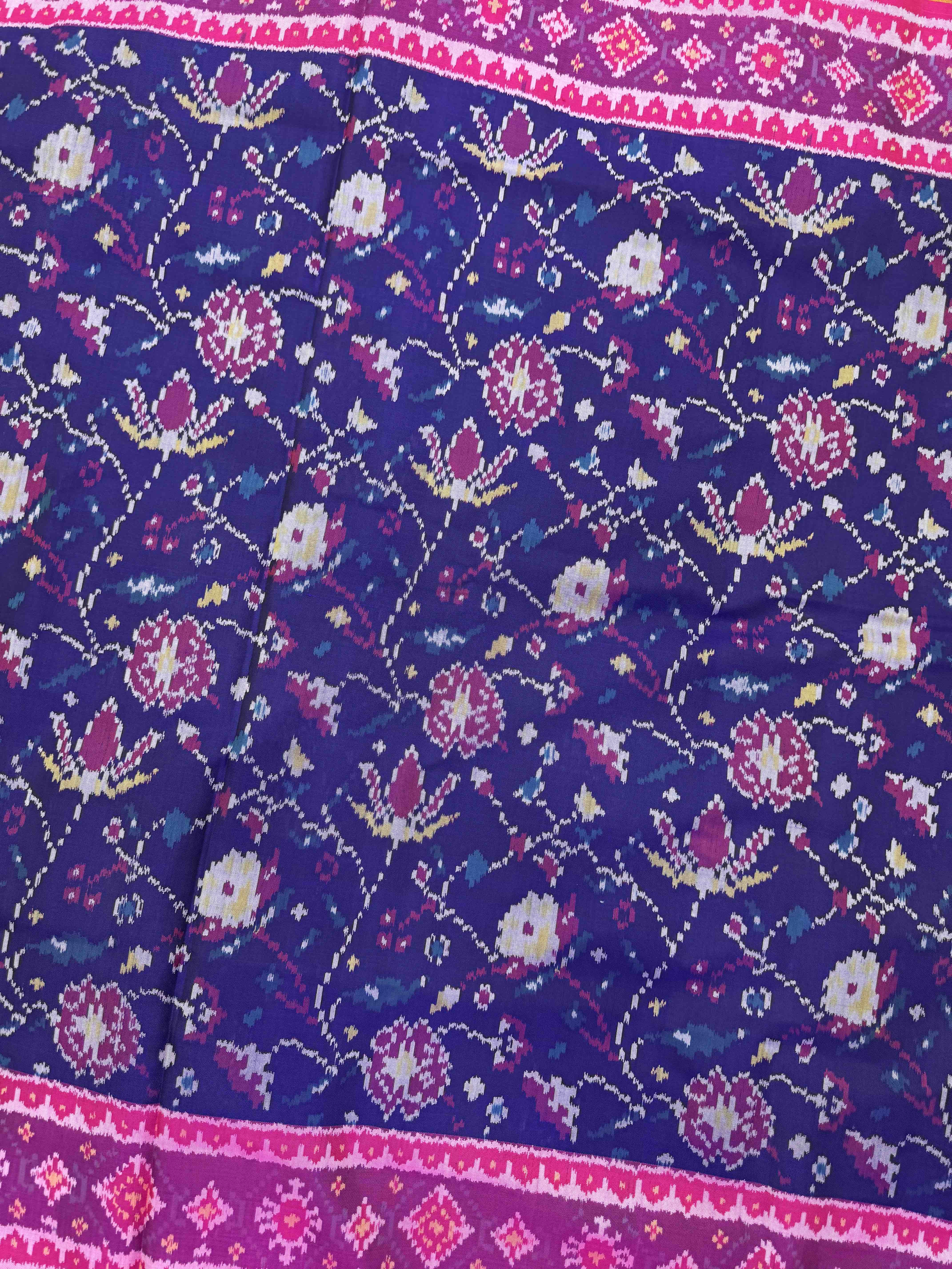 Pink & Blue Fancy Flower Leaves Single Ikat Patan Patola Saree